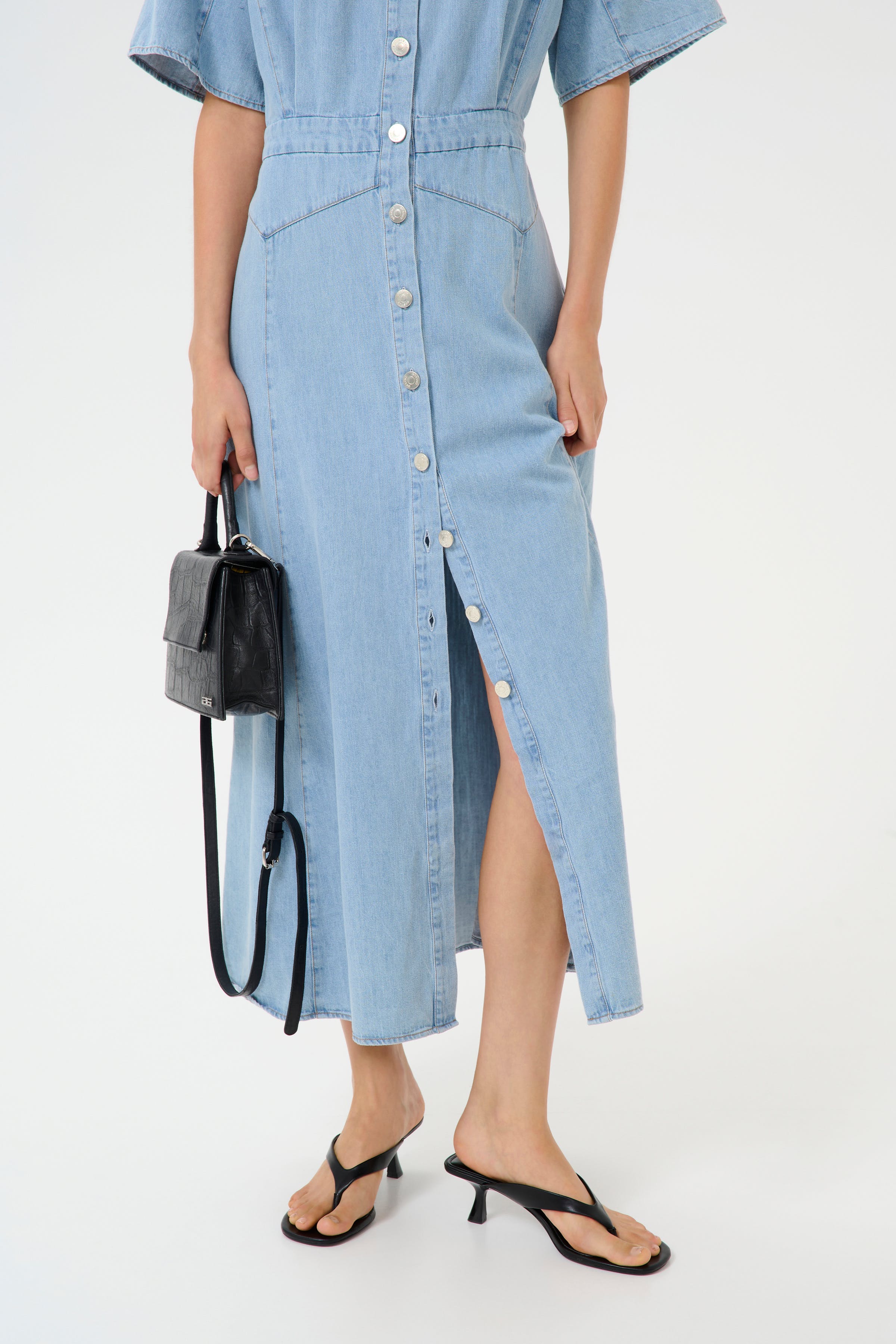 GZsauda Klänning LOOKBOOK FRONT 10910194-104611