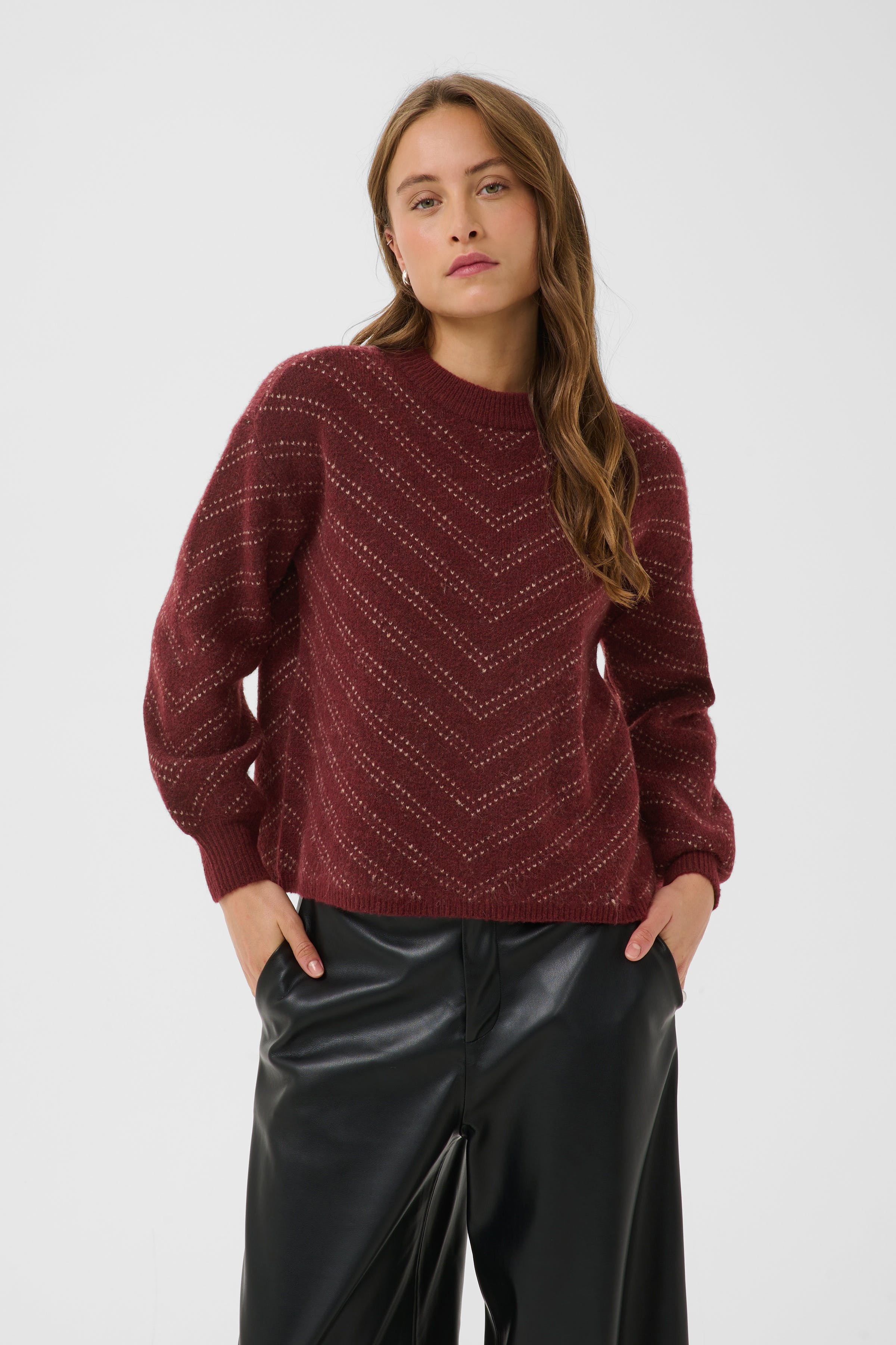 KAhillery Pullover LOOKBOOK FRONT 10512562-1000115