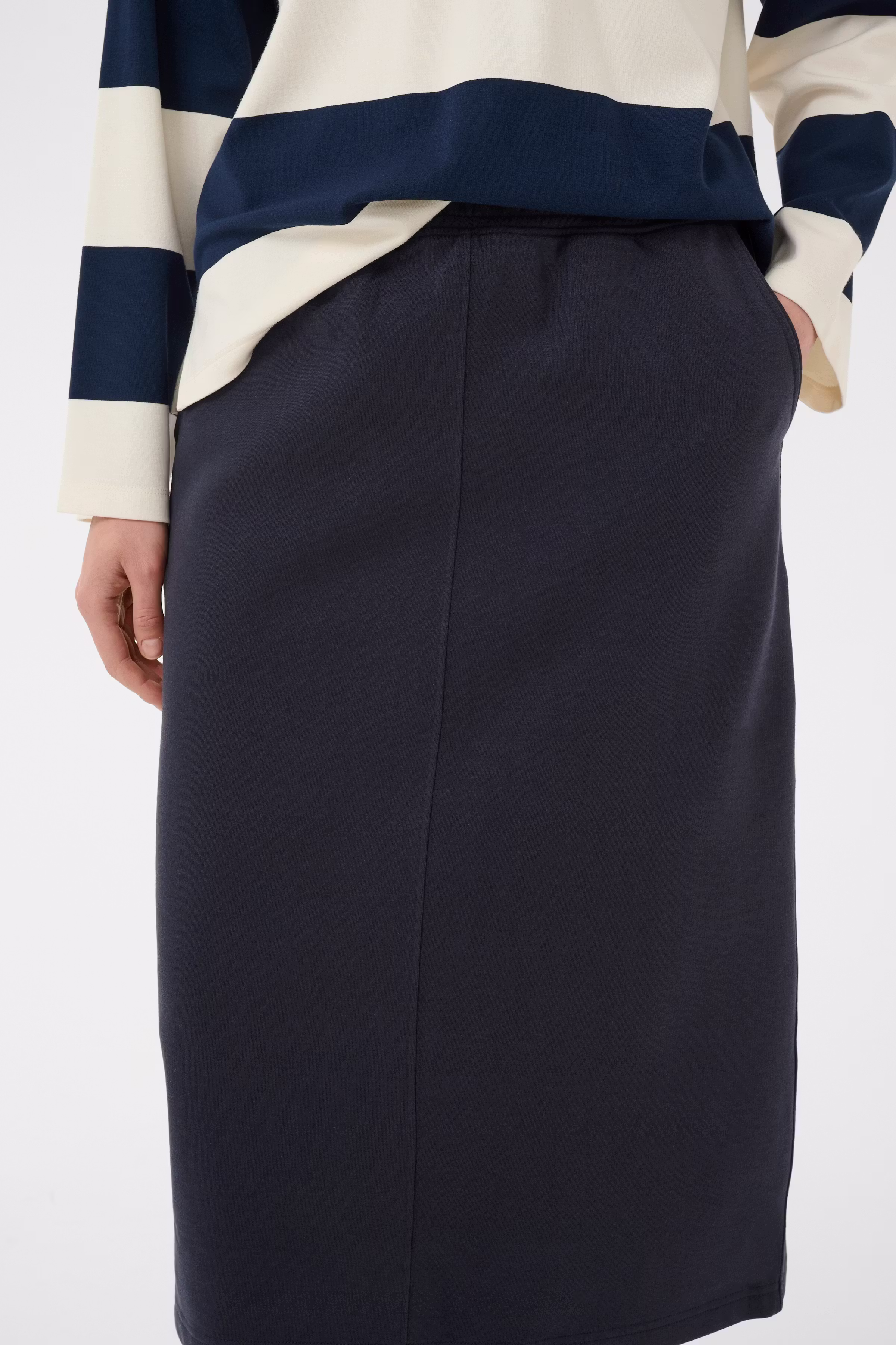 AlfinePW Skirt LOOKBOOK DETAIL 30310431-194109