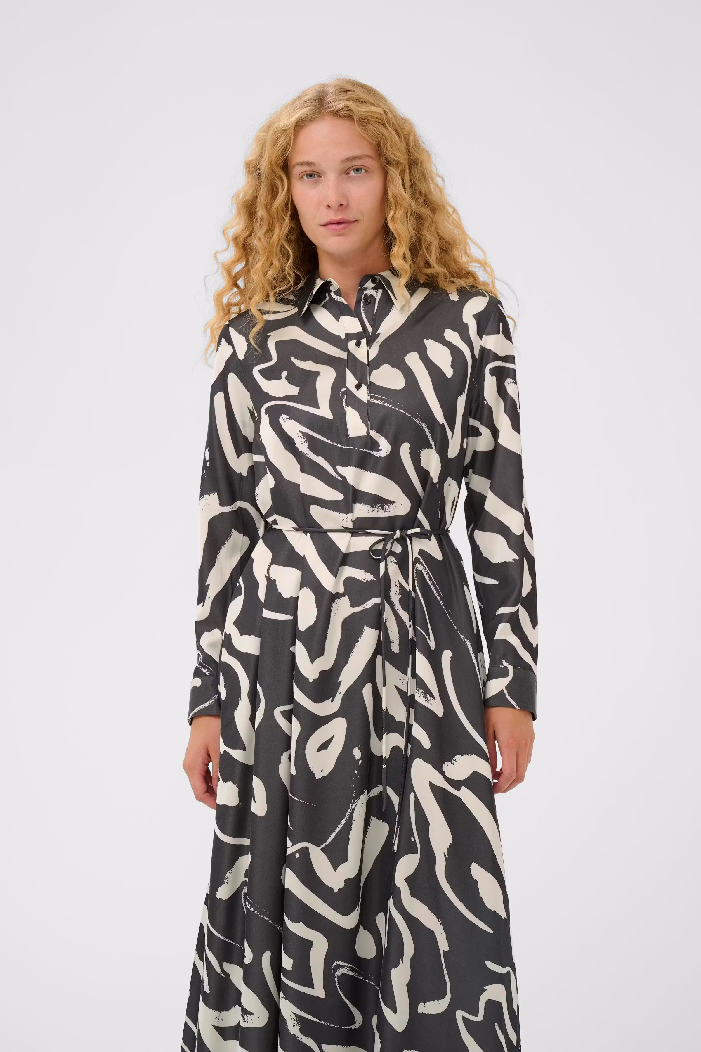 GAIAAIW Kleid LOOKBOOK FRONT 30112180-900003464