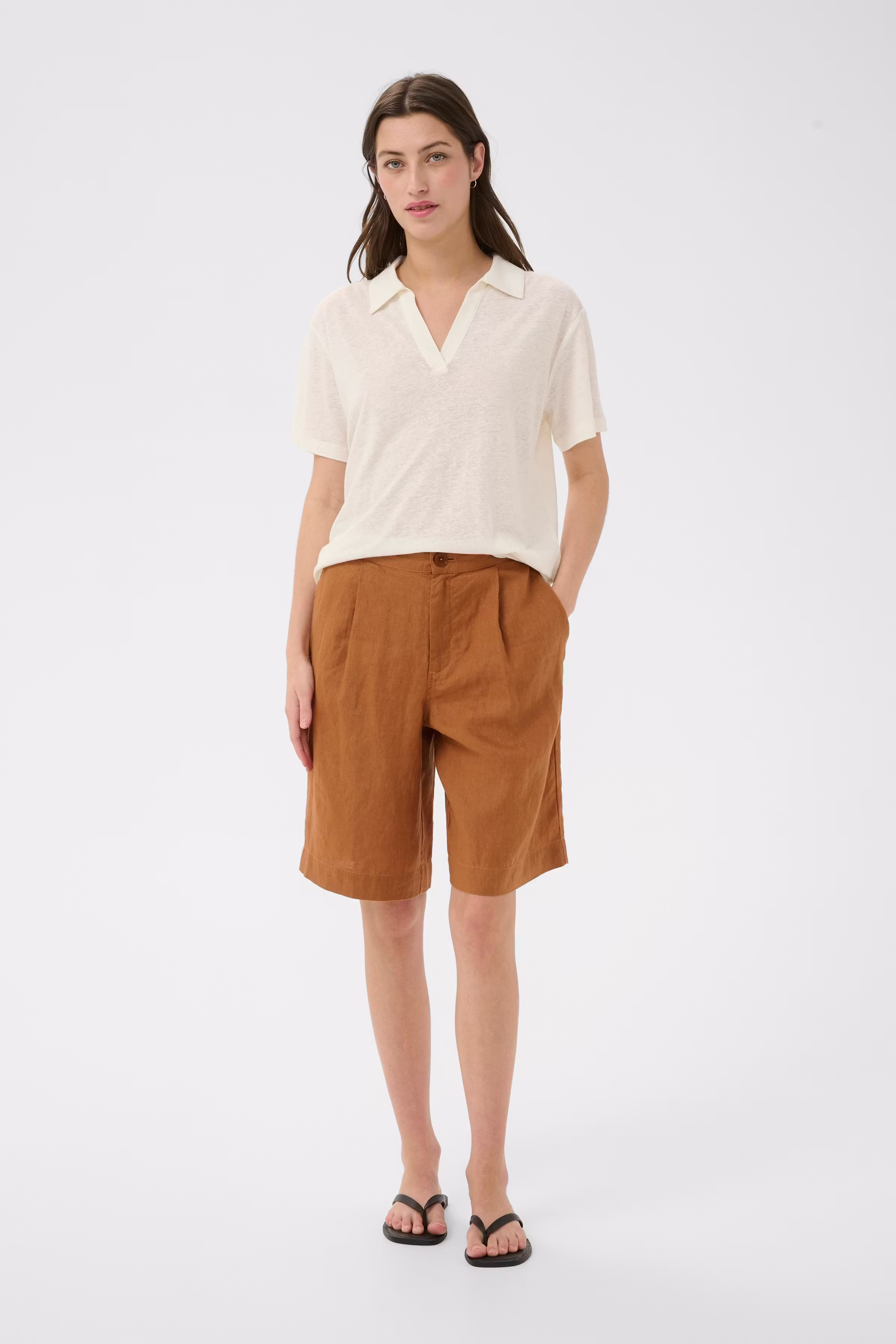 BerlinaPW T-shirt LOOKBOOK FRONT 30310652-110701