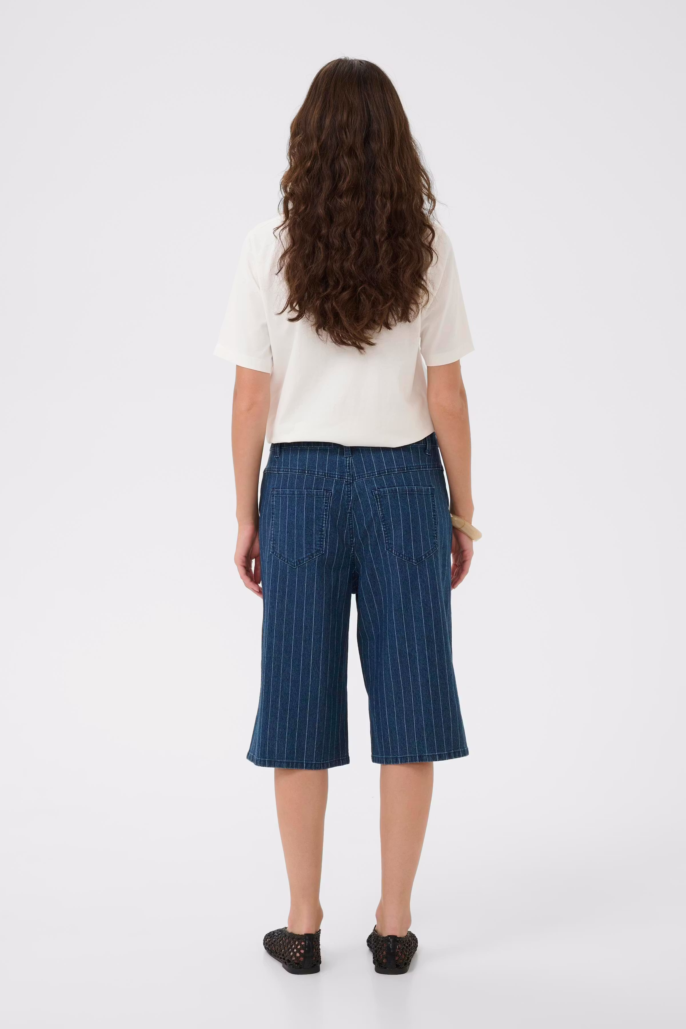 CUmai Shorts LOOKBOOK BACK 50113092-500029