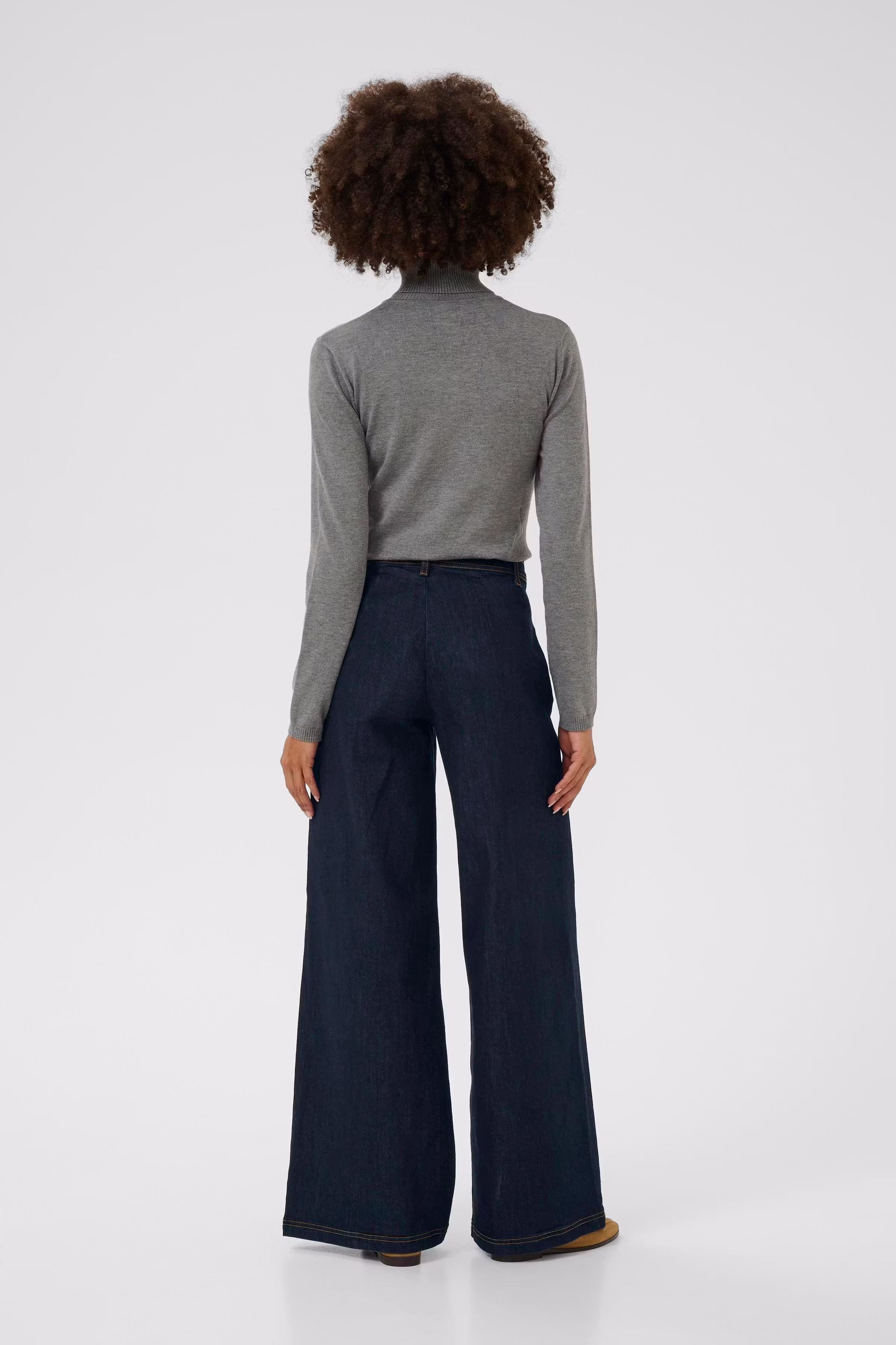 CUbobbie Jeans LOOKBOOK BACK 50112270-500119