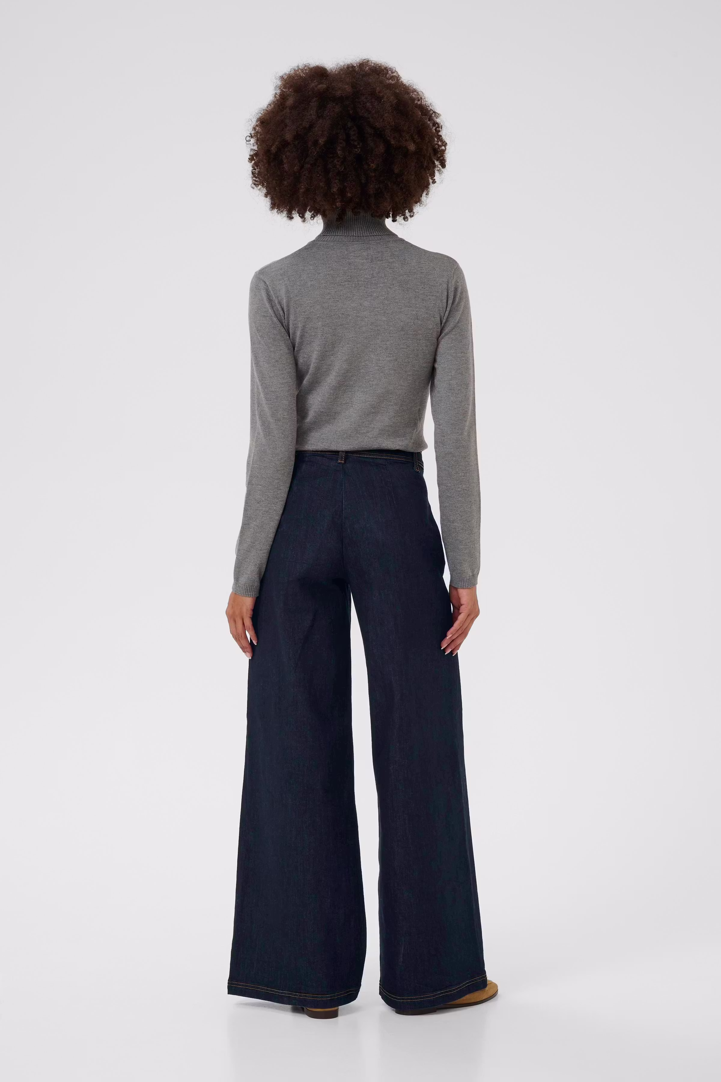 CUbobbie Jeans LOOKBOOK BACK 50112270-500119