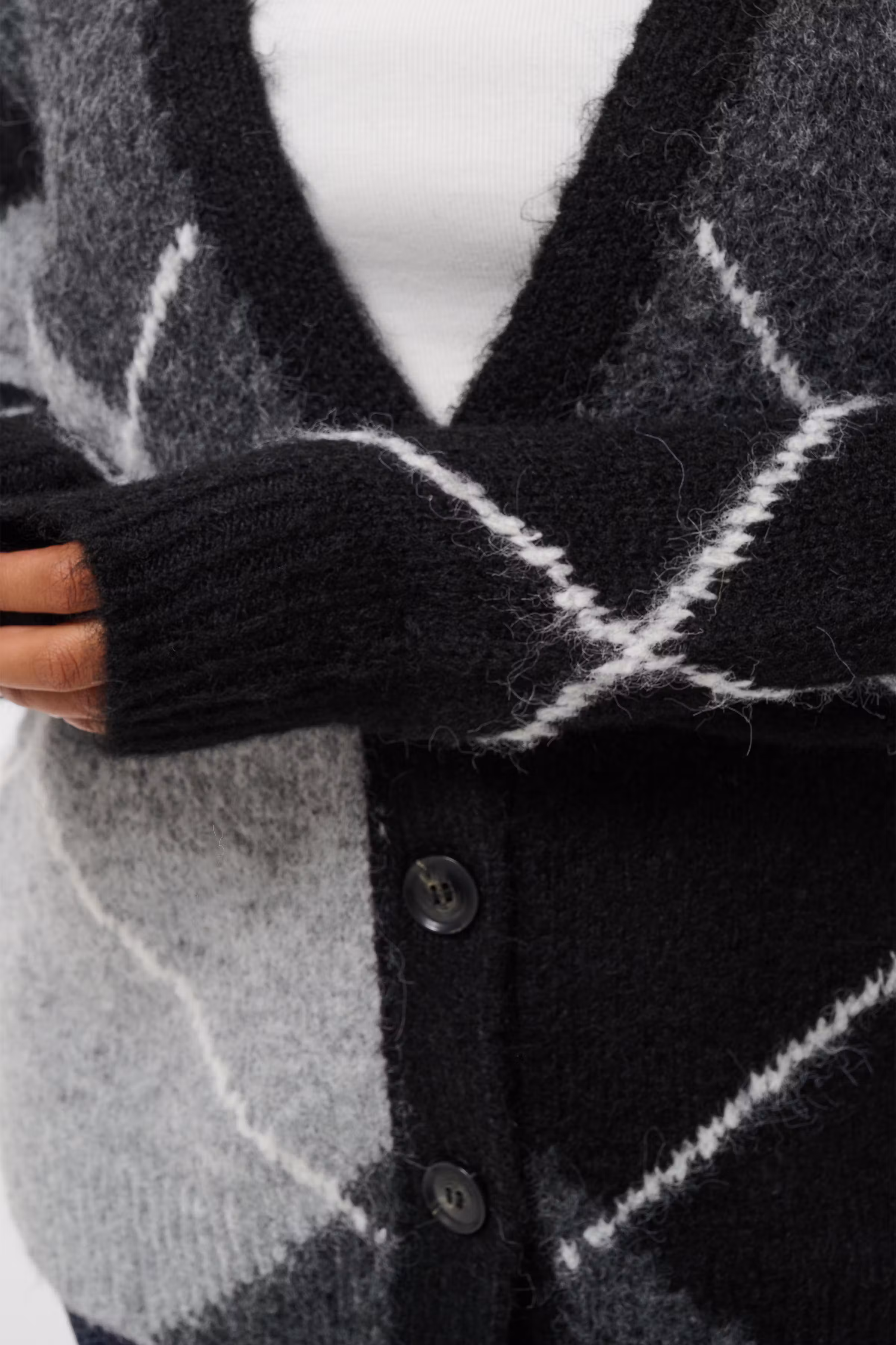 KCkit Cardigan LOOKBOOK DETAIL 10584620-109725