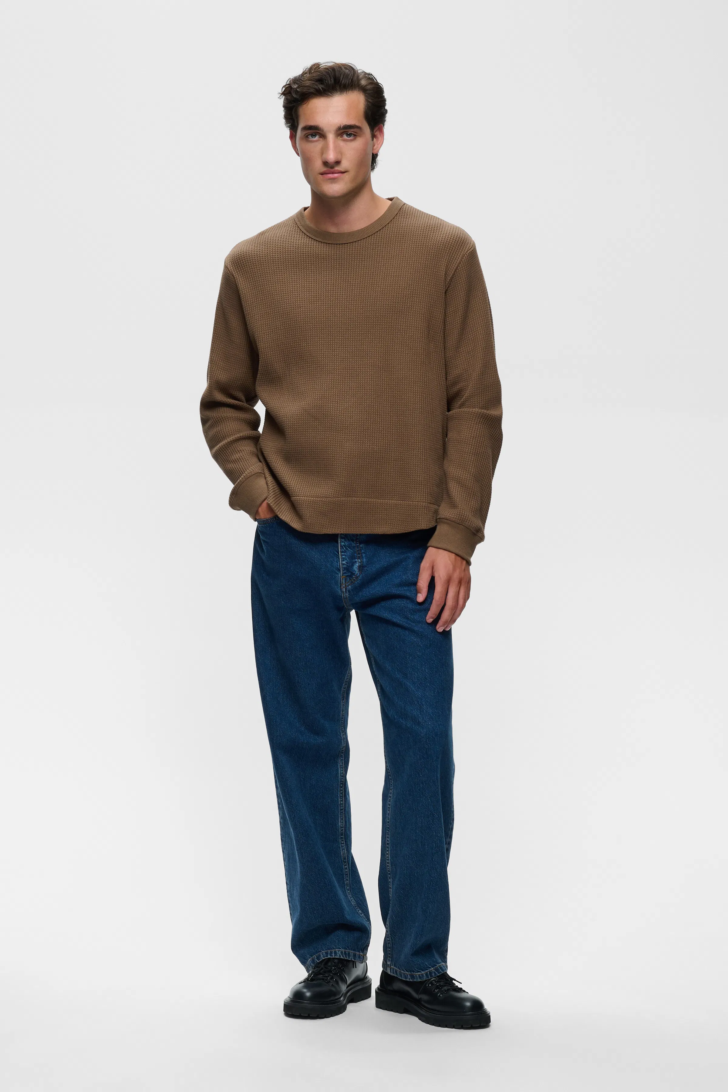 MAkai Sweatshirt LOOKBOOK FRONT 30209416-191020