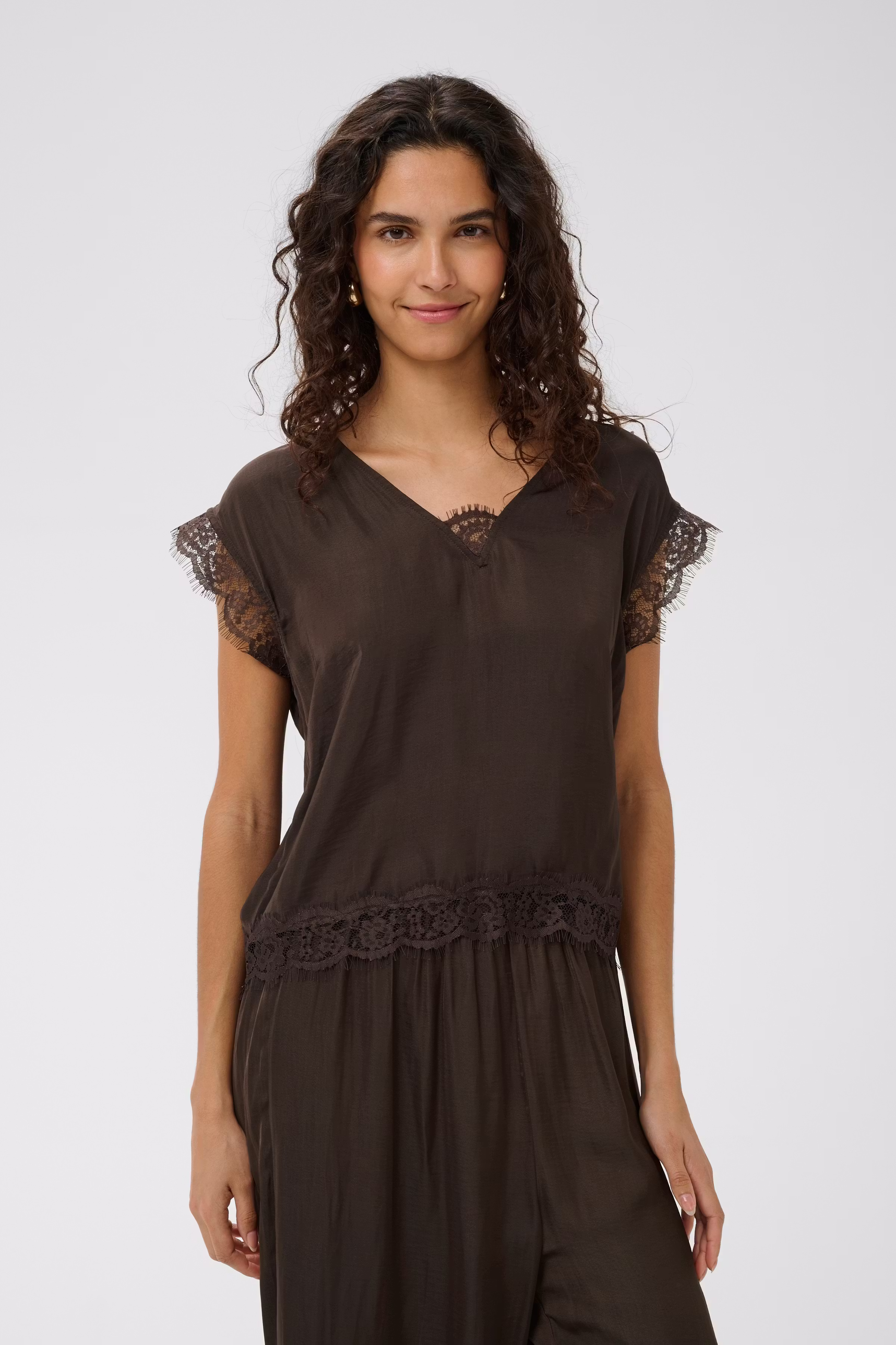 PigaoSZ LOOKBOOK FRONT 30515698-191016