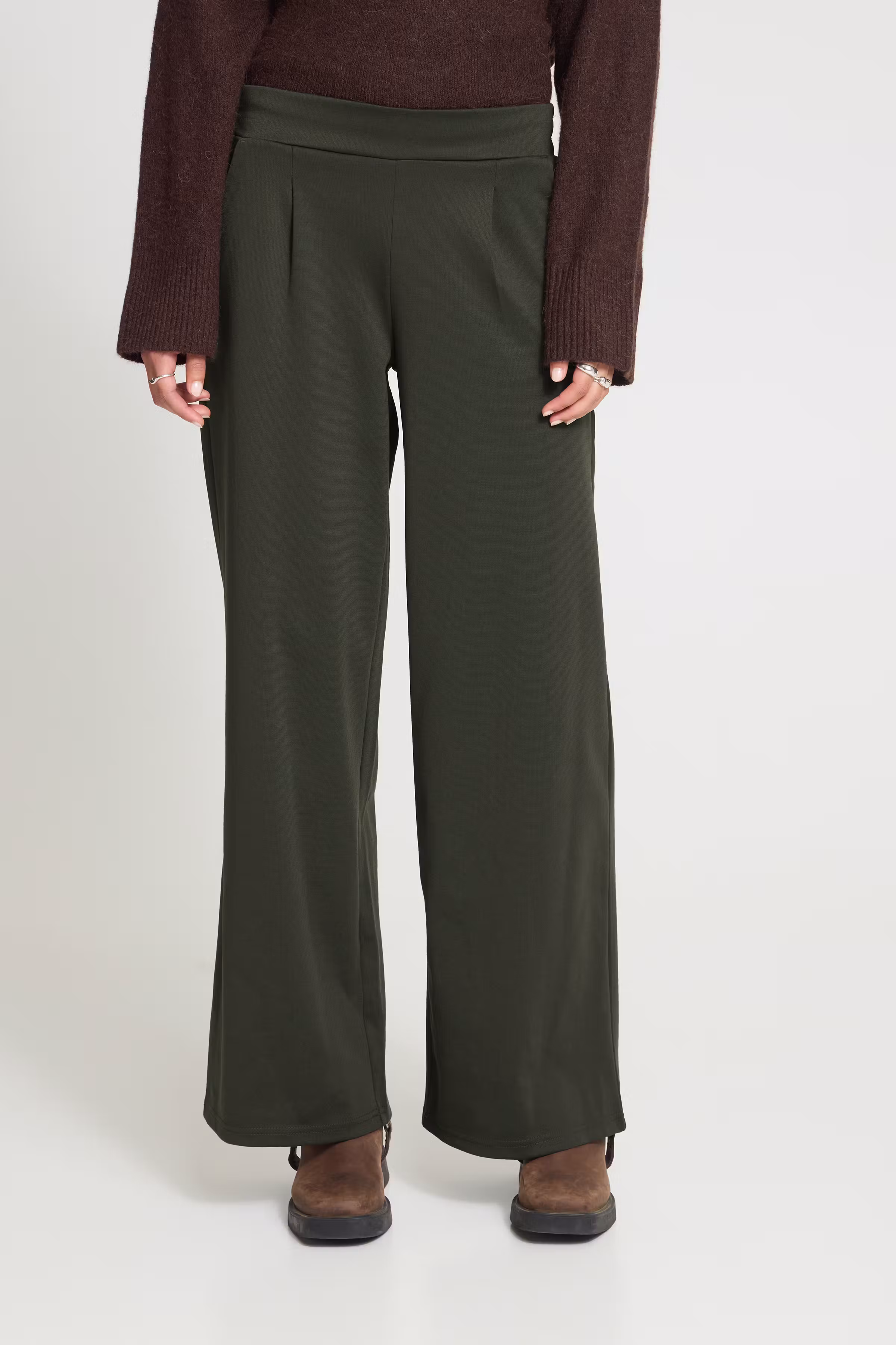 IHKATE Trousers LOOKBOOK FRONT 20118337-190509