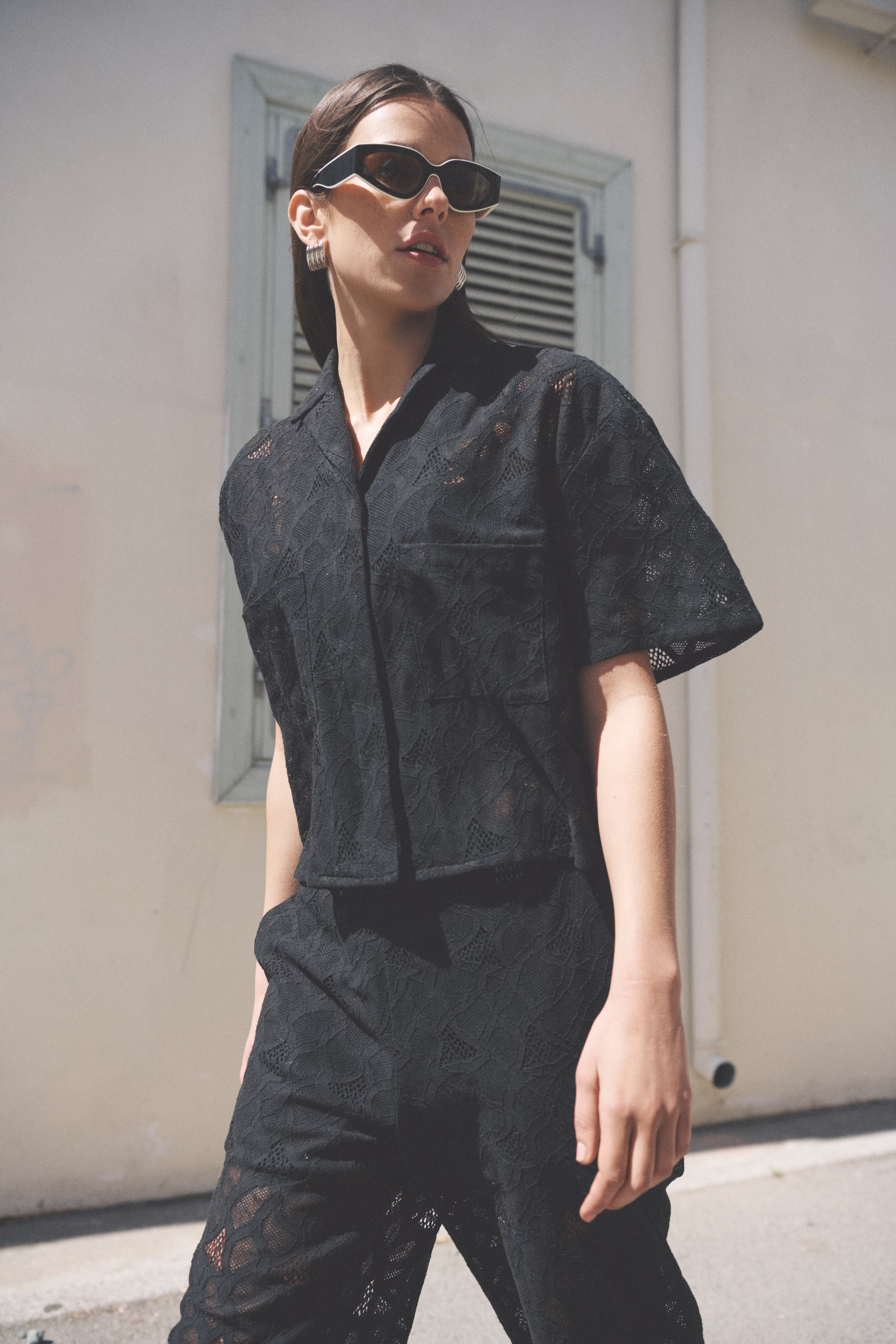 KBAudrey Lace shirt
 LOCATION NONE 10105546-194008