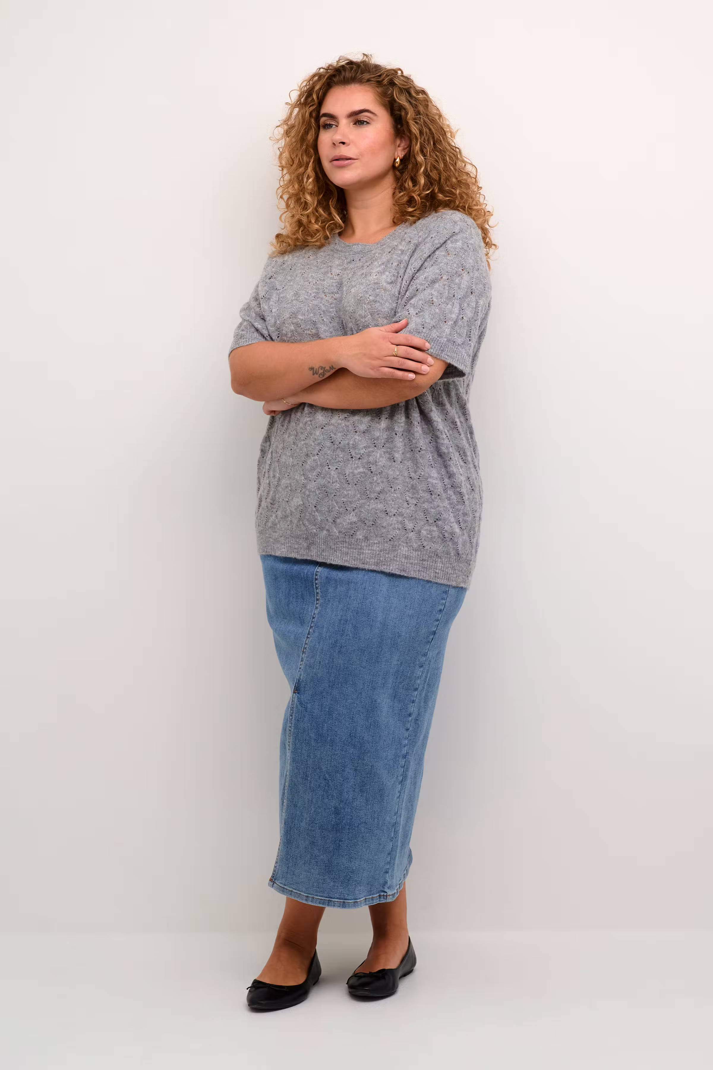 KCnalene Pullover LOOKBOOK FRONT 10582388-100123