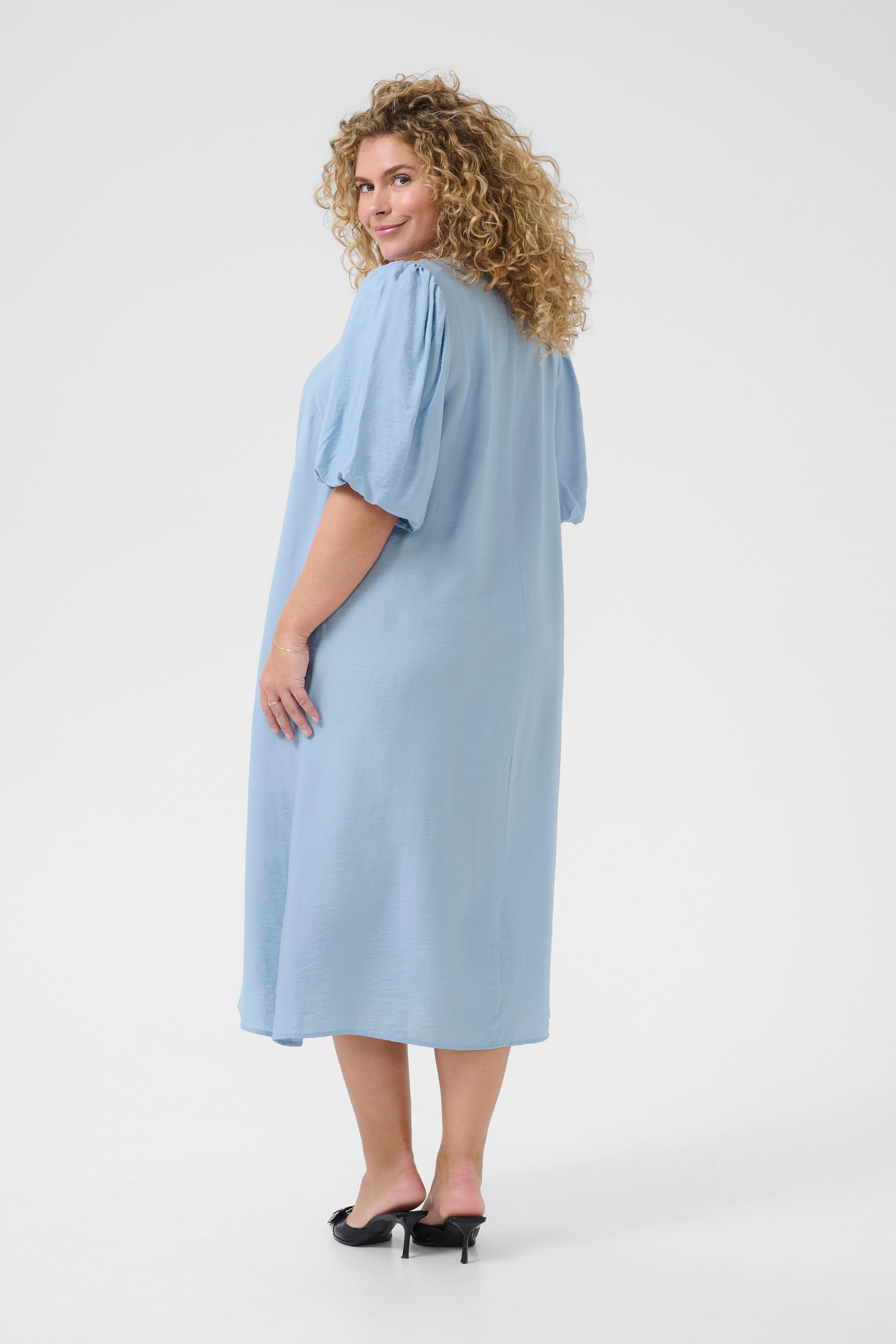 KCpico Dress LOOKBOOK BACK 10583576-164016