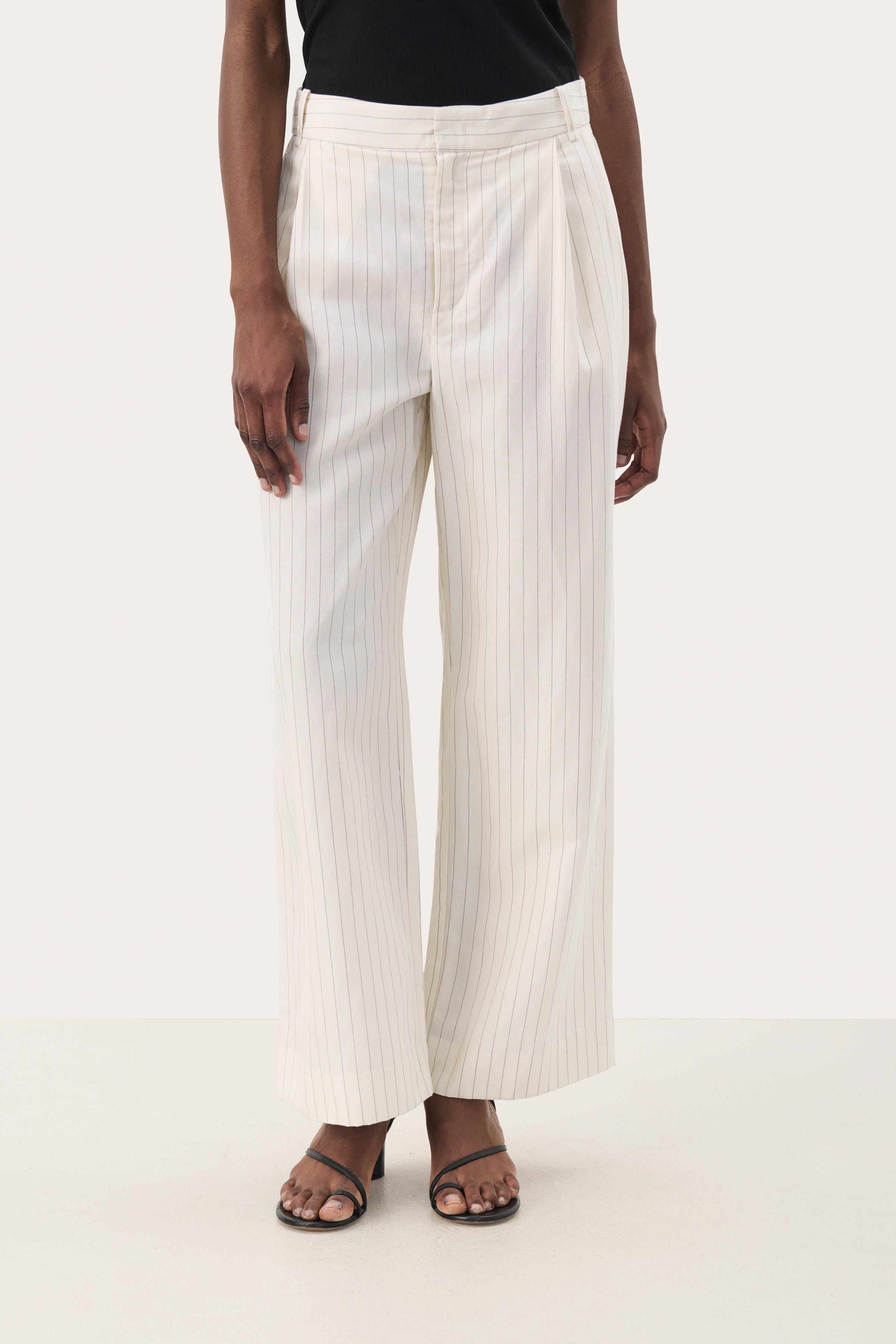 RabiaPW Bukser LOOKBOOK FRONT 30309595-303910