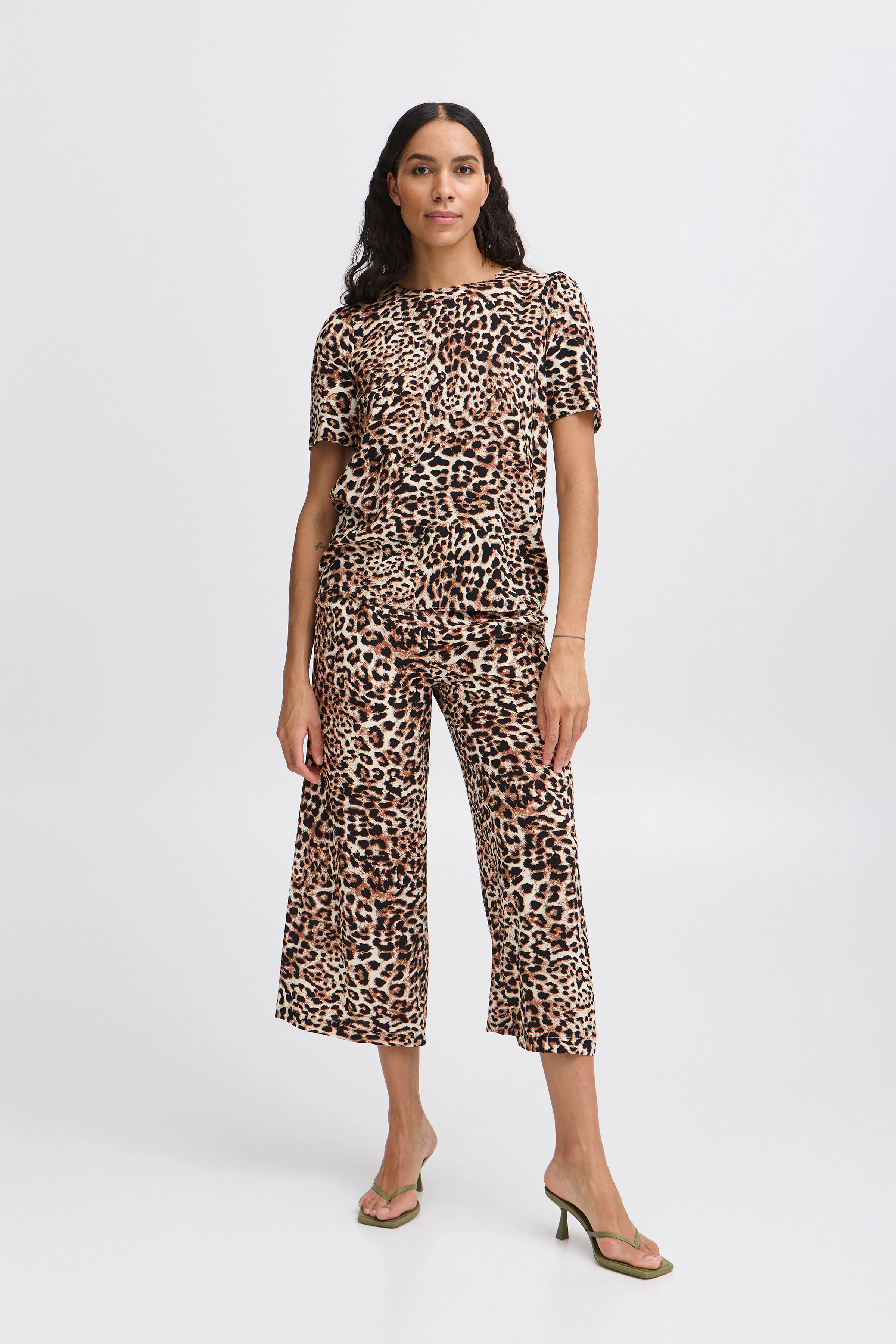 BYMMJOELLA Bluse LOOKBOOK FRONT 20811222-204522