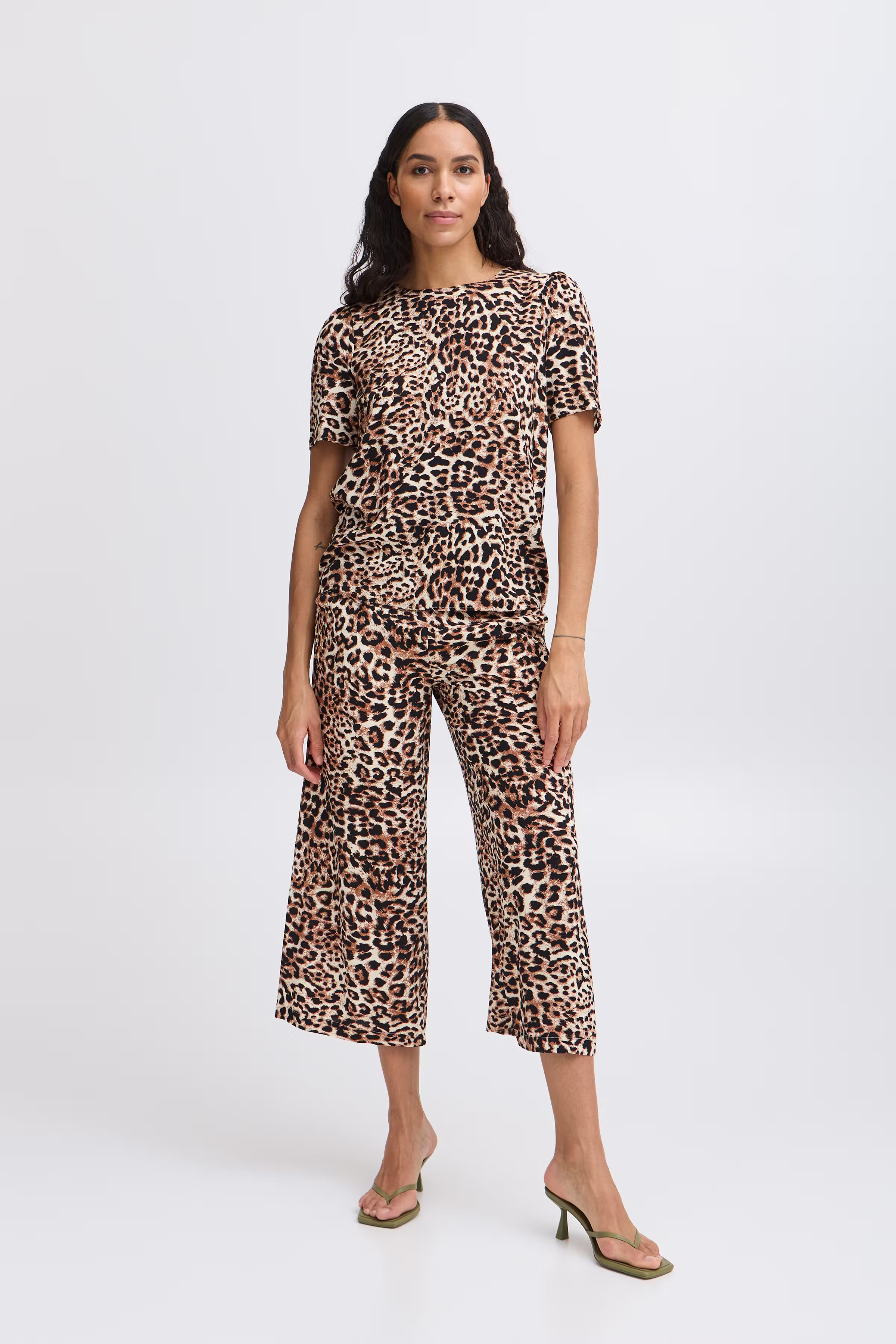 BYMMJOELLA Blouse LOOKBOOK FRONT 20811222-204522