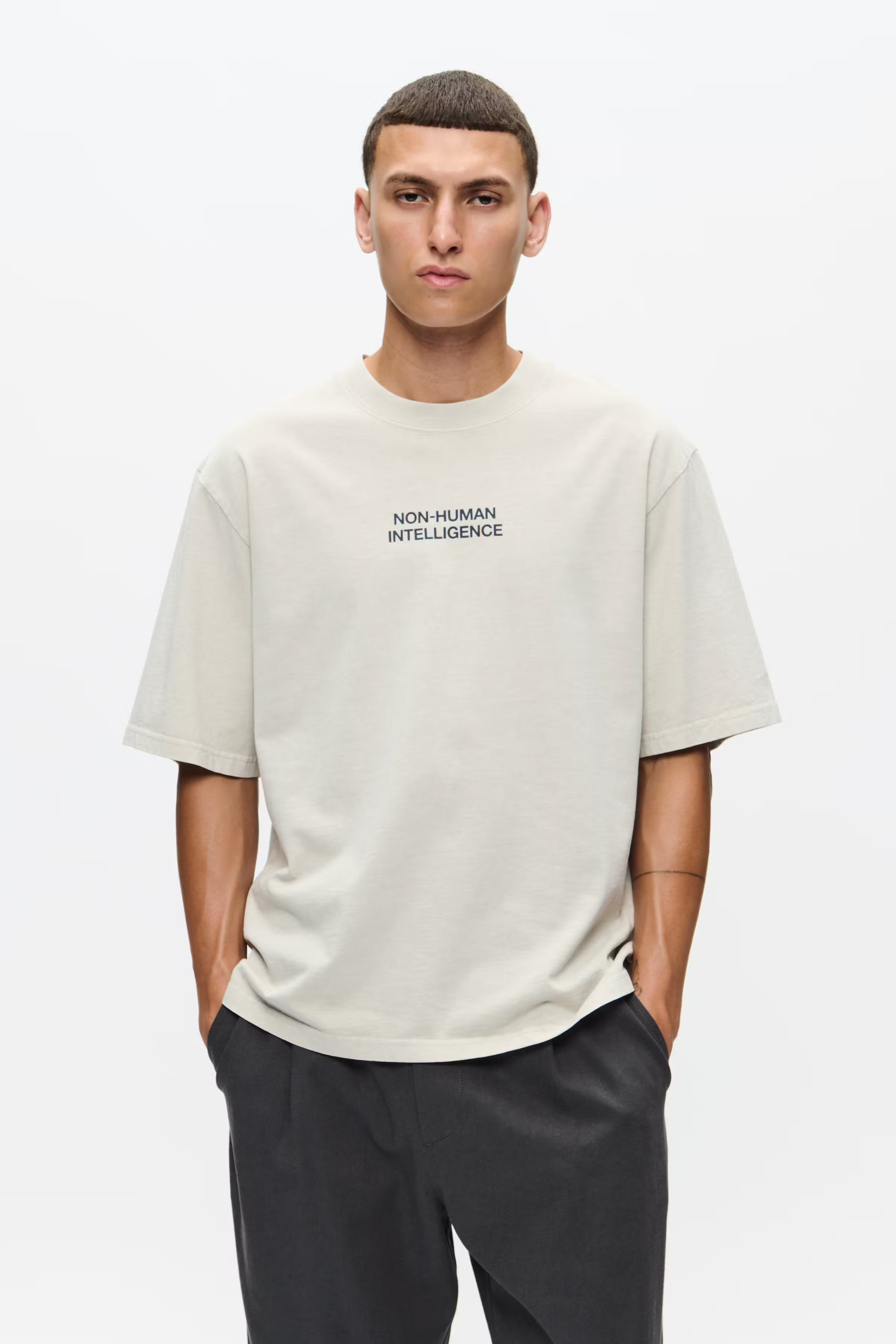 WWGary T-shirt LOOKBOOK FRONT 30251797-304490