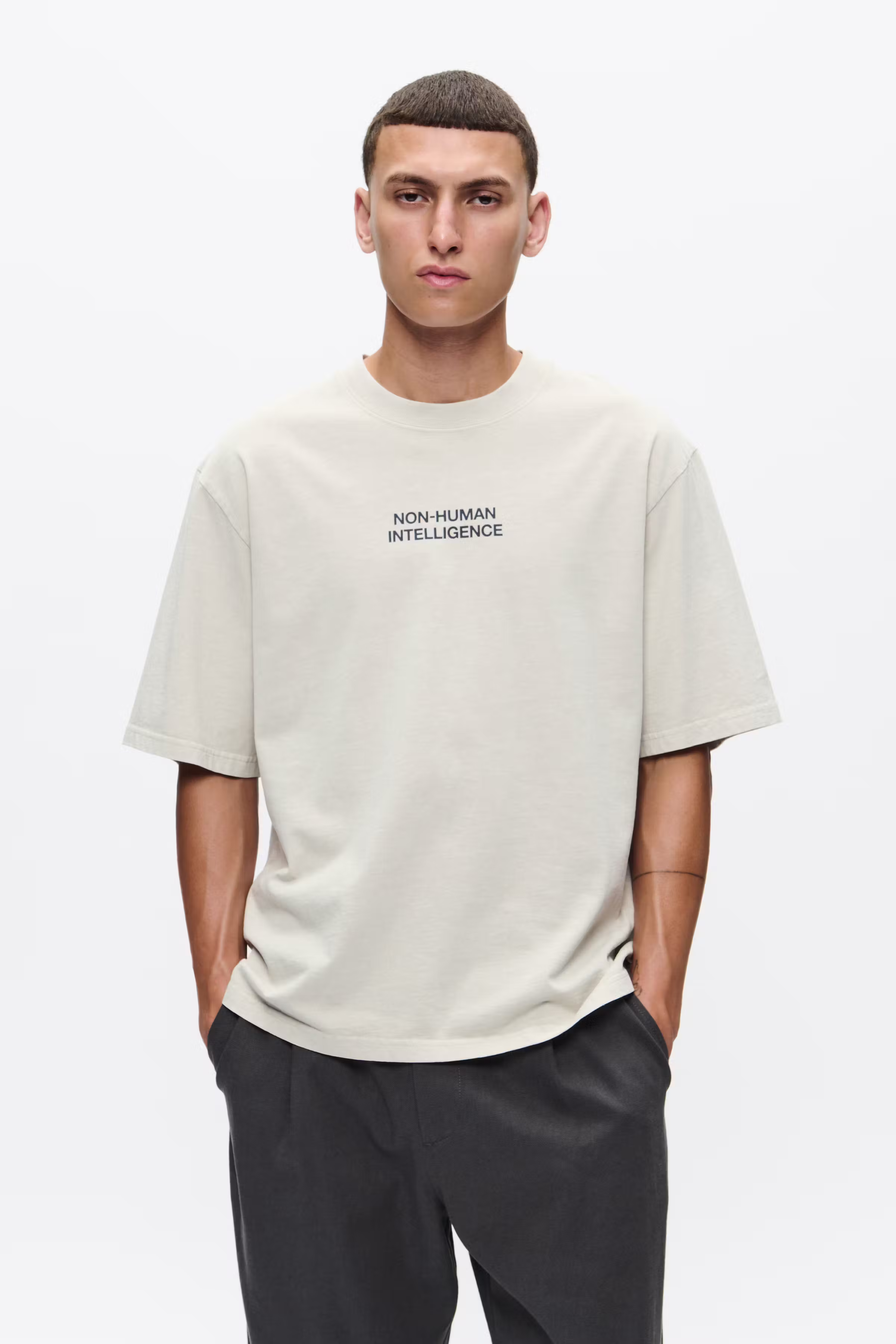 WWGary T-shirt LOOKBOOK FRONT 30251797-304490