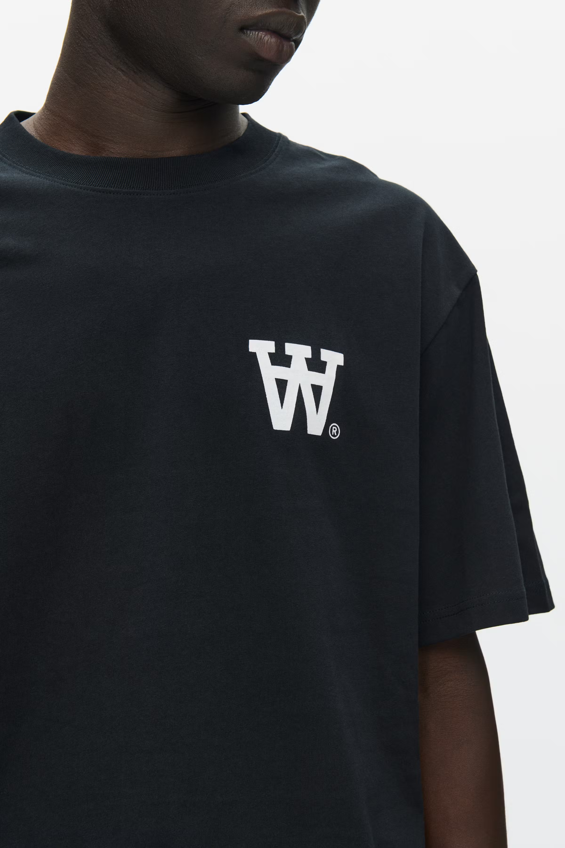 WWLiam T-shirt LOOKBOOK DETAIL 30251546-303731