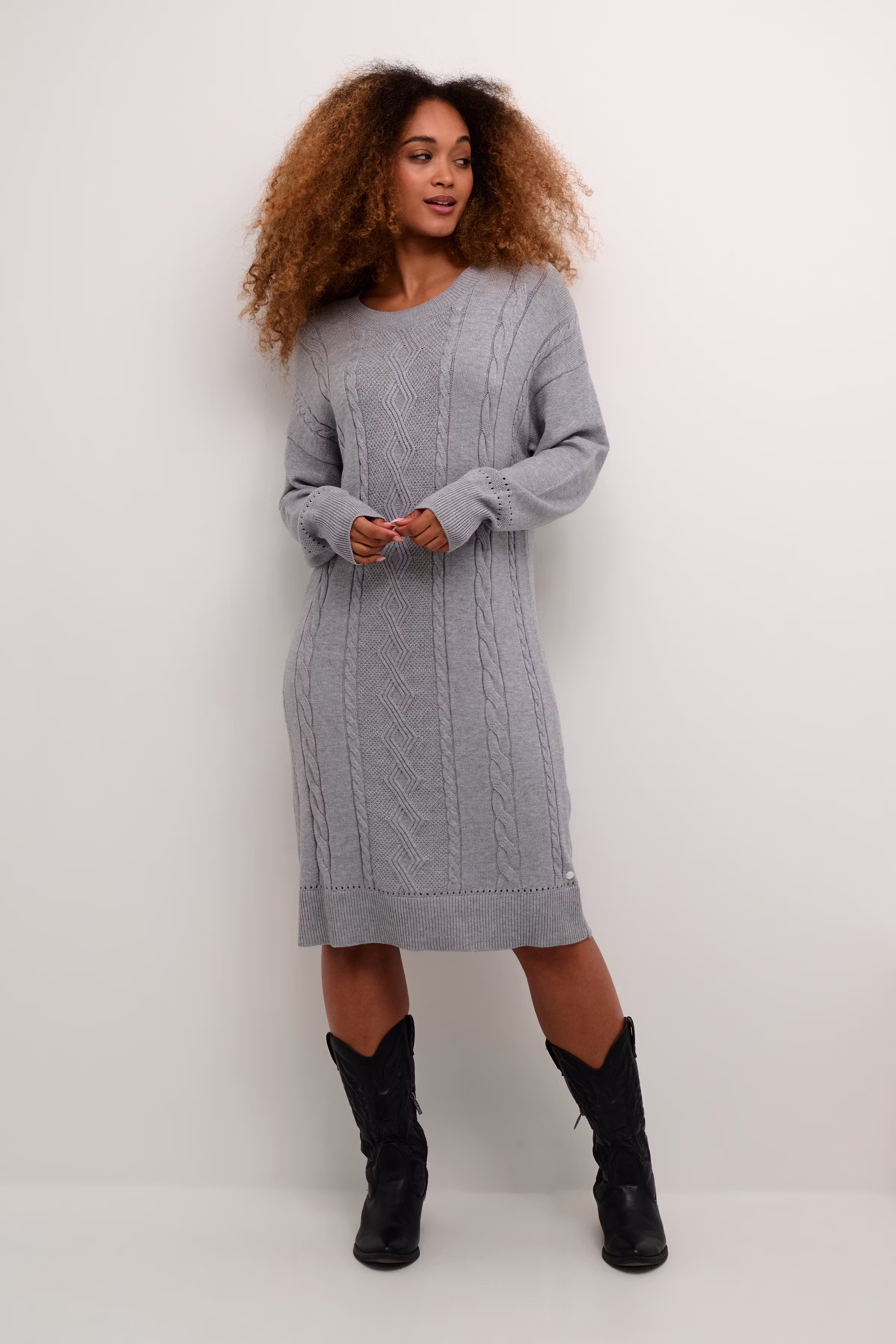 CRDela Strikkjole LOOKBOOK FRONT 10612876-100391