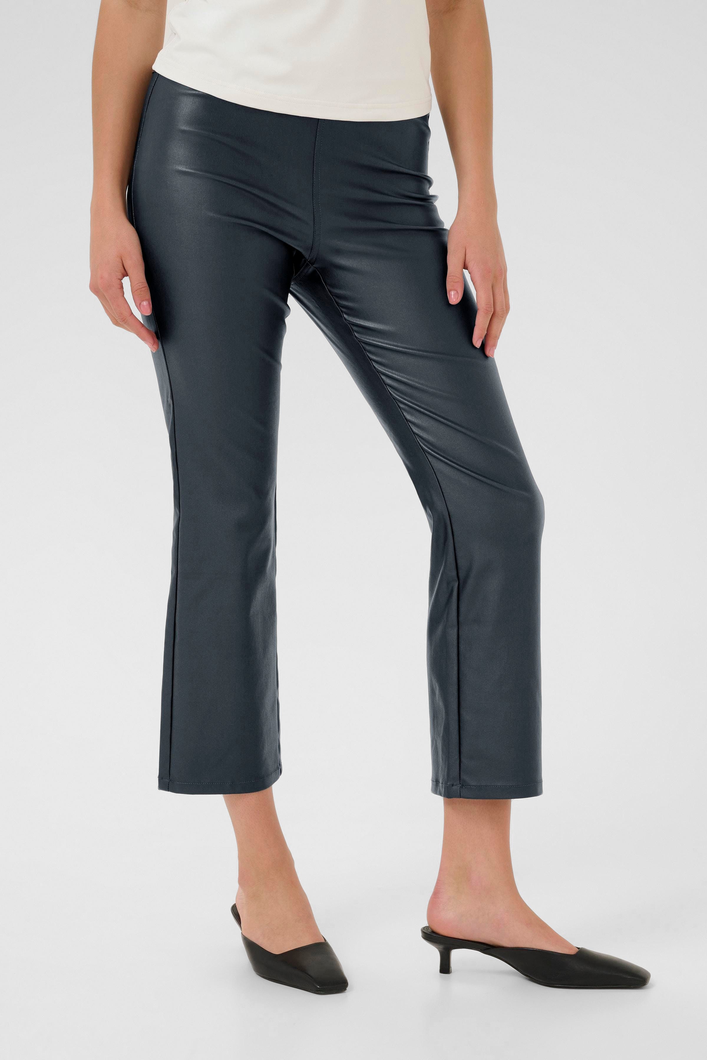 KAada Trousers LOOKBOOK FRONT 10503875-190205