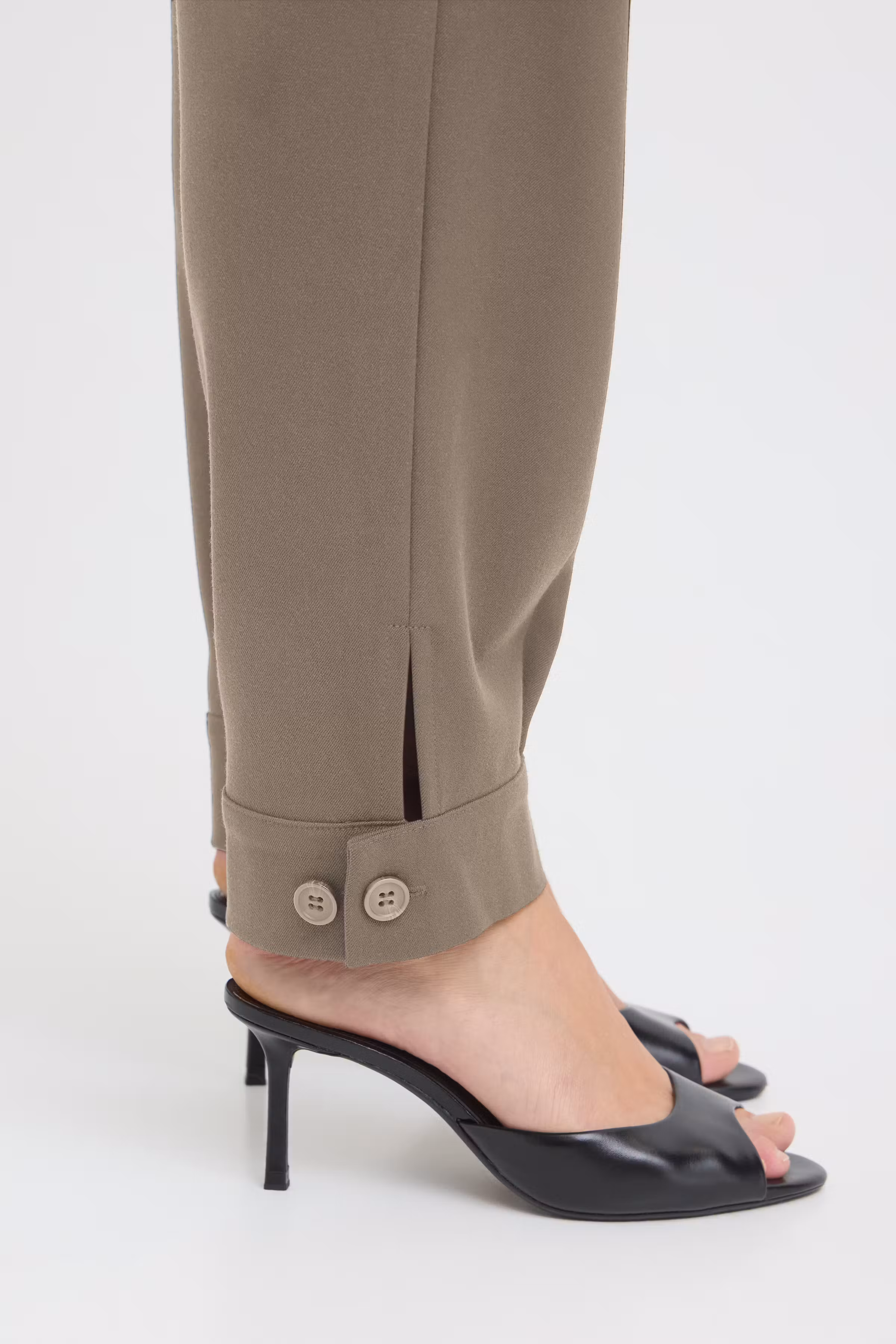 PZLEONORA Broek LOOKBOOK DETAIL 50211200-181112