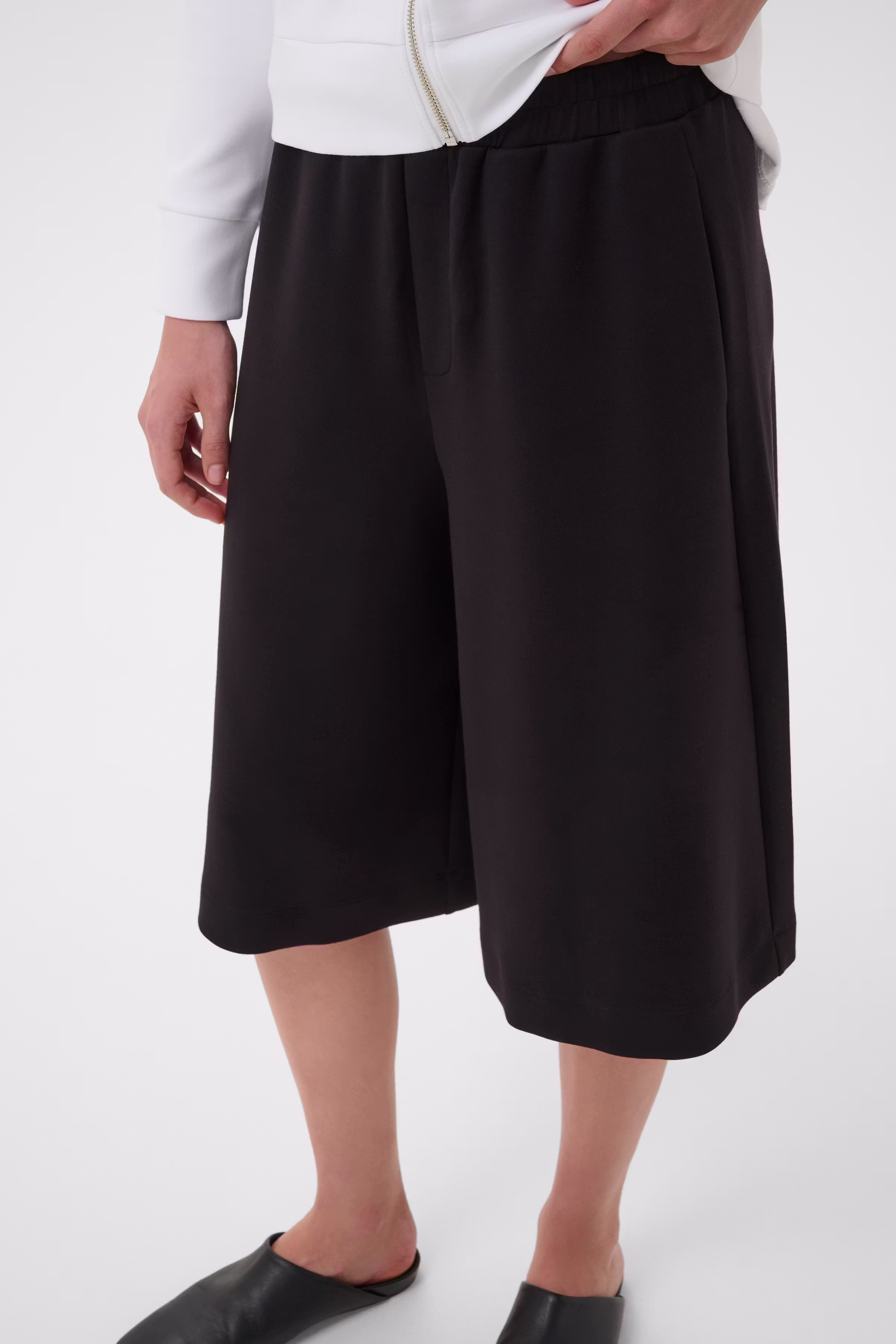 PICUEIW Bermuda shorts LOOKBOOK DETAIL 30112560-194008