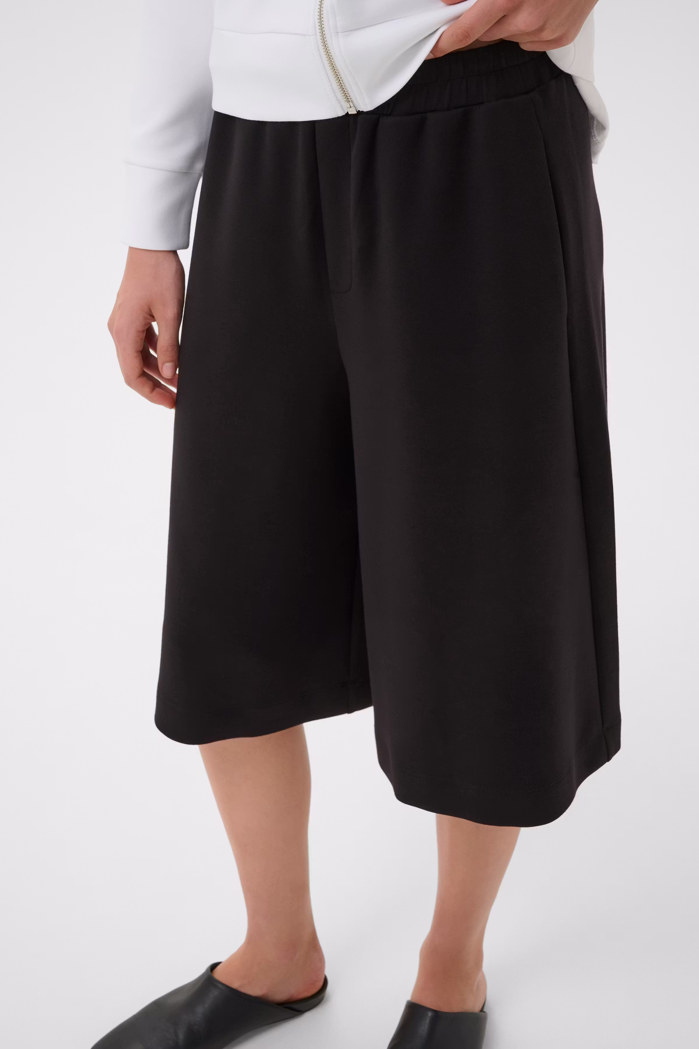 PICUEIW Bermuda shorts LOOKBOOK DETAIL 30112560-194008