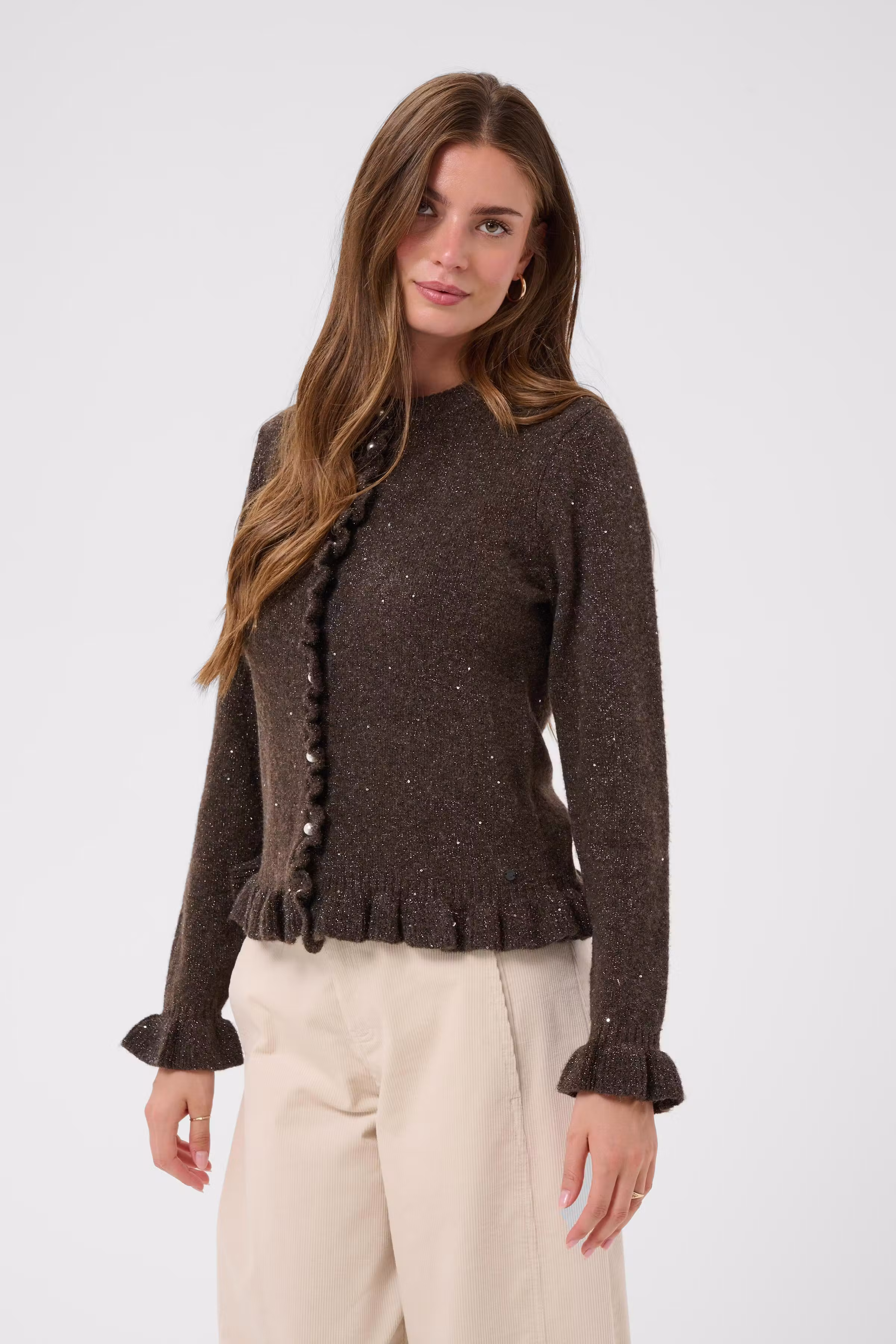 CRJolly Cardigan LOOKBOOK FRONT 10614473-191016