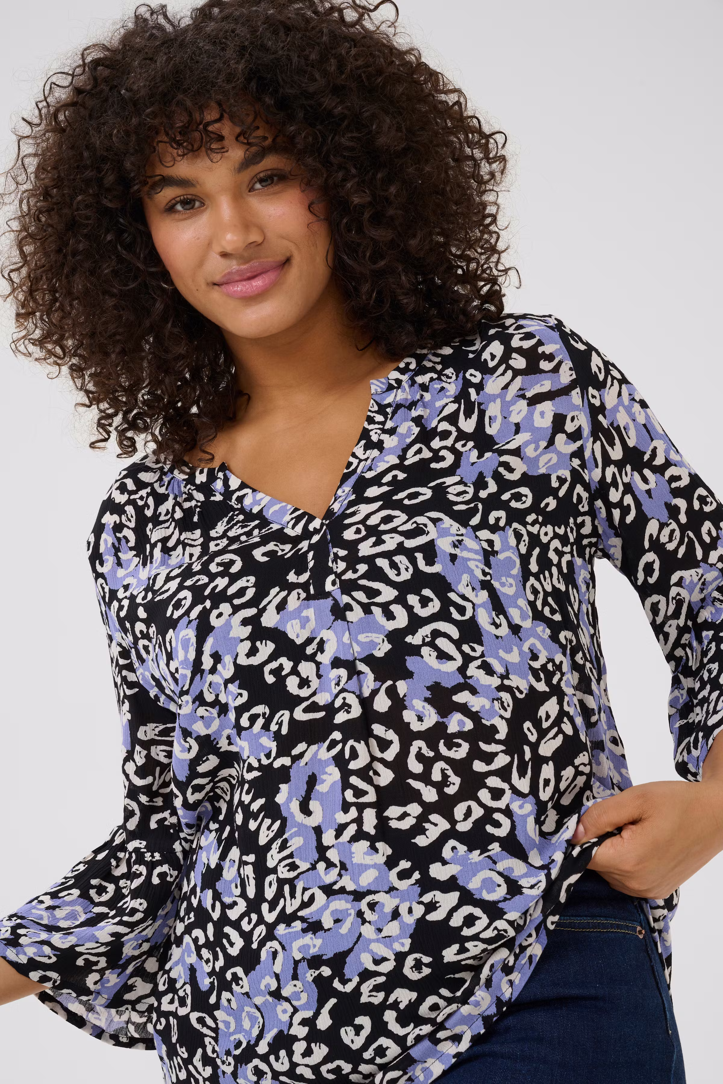 KCleane Bluse LOOKBOOK DETAIL 10583341-107830