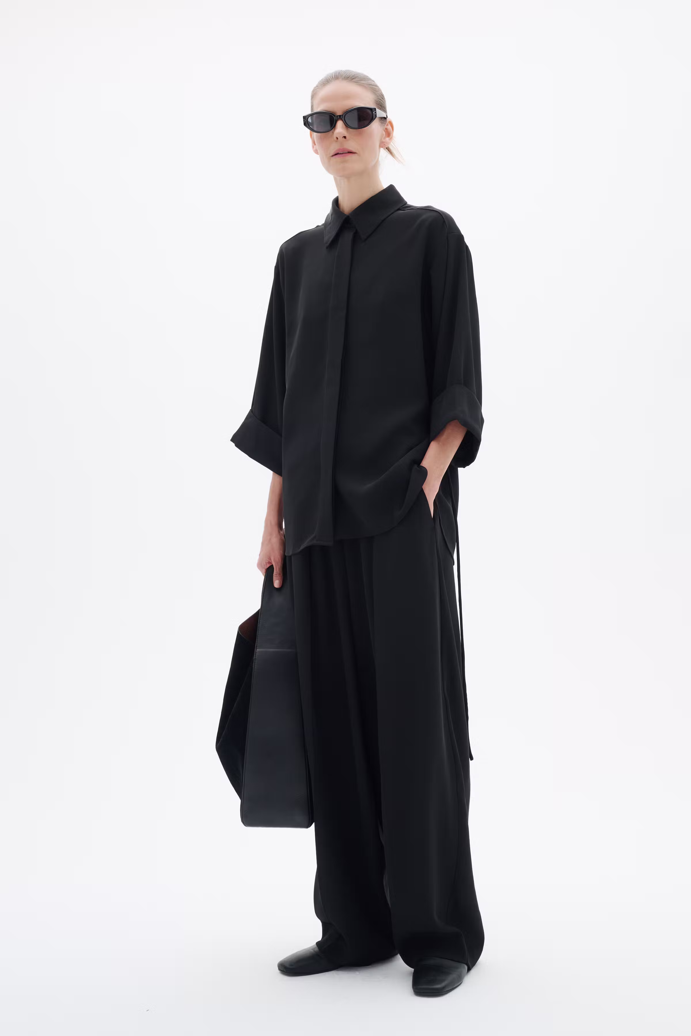 HAZEIW Trousers LOCATION NONE 30112711-194008