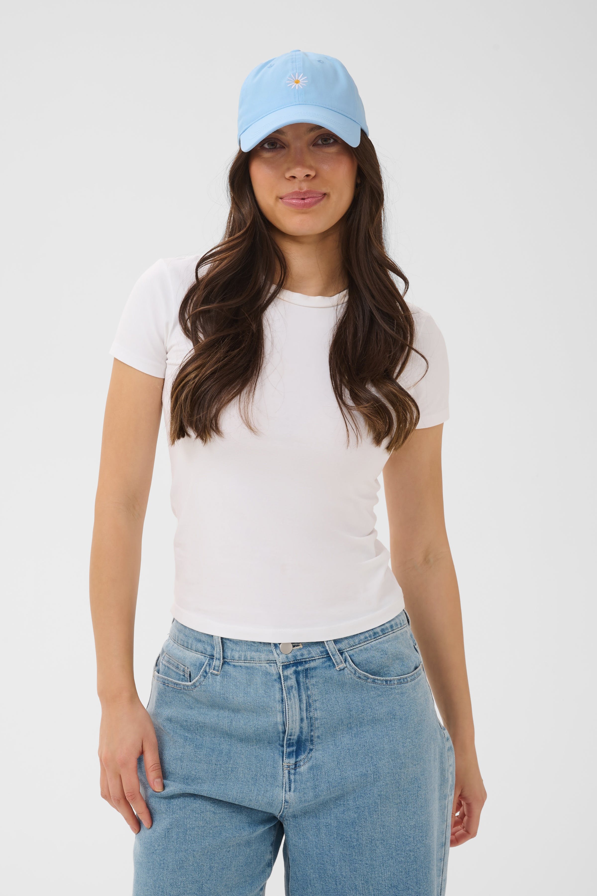 EnaSZ Cap LOOKBOOK FRONT 30515358-144115