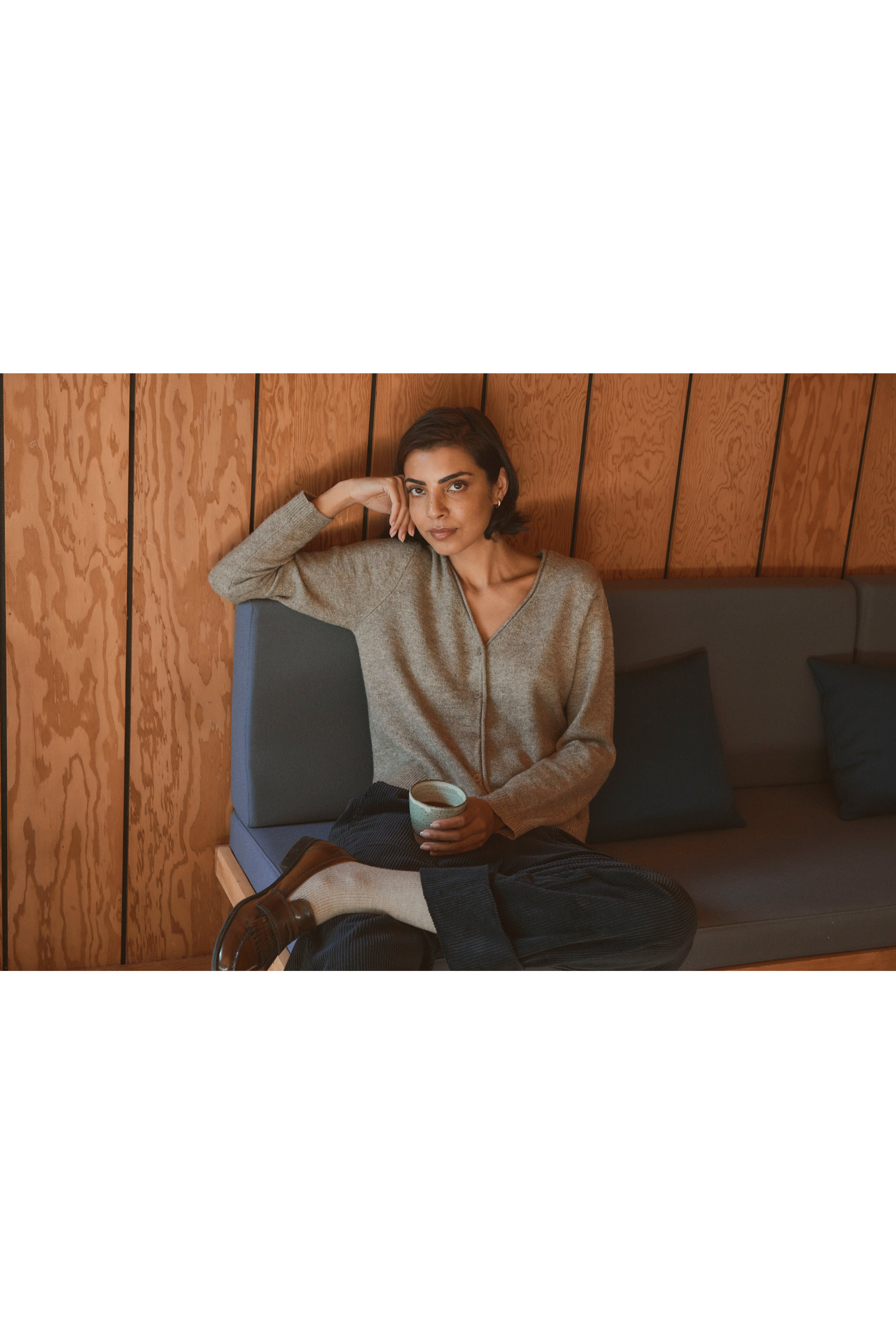 FRFIA Cardigan LOCATION NONE 20618398-1812101