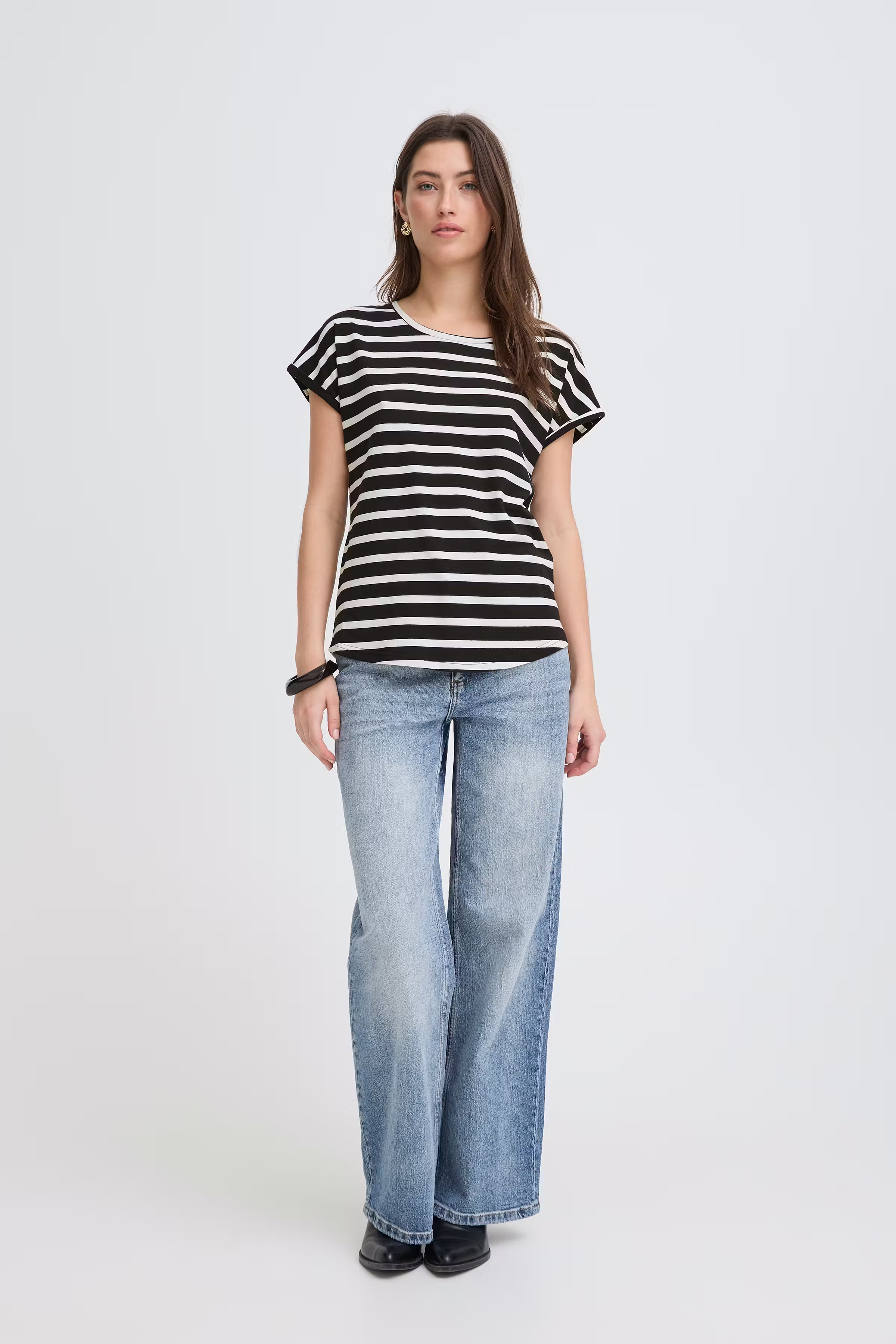 BYPAMILA T-shirt LOOKBOOK FRONT 20809561-200450