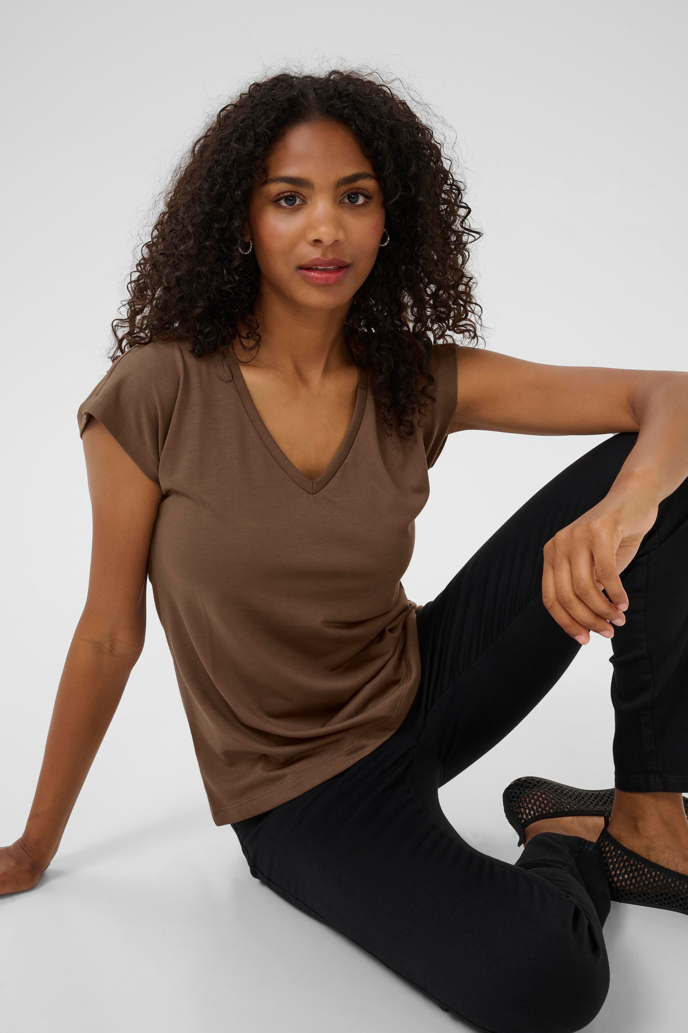 KAlise T-shirt LOOKBOOK DETAIL 10504040-191217