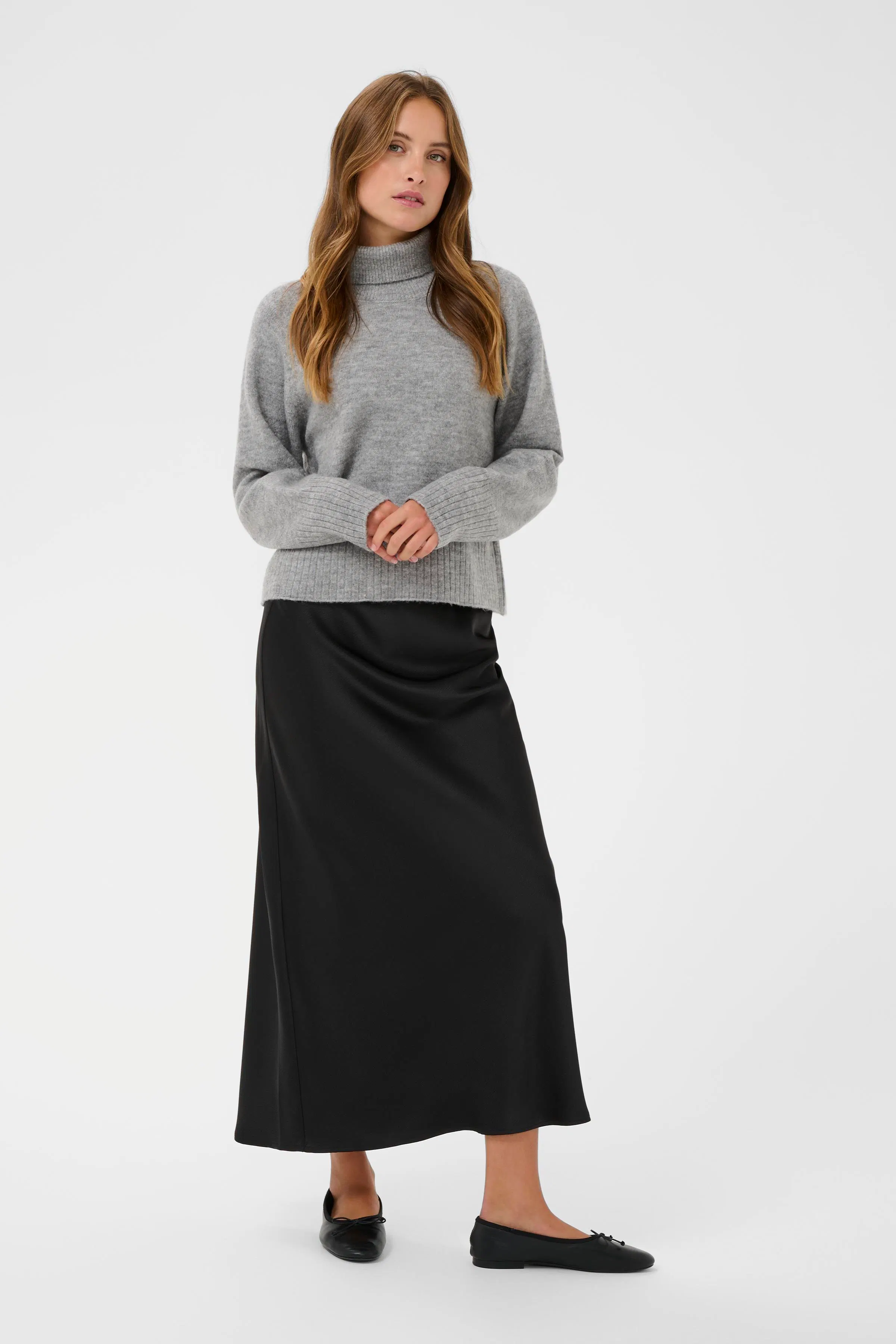 KAerin Pullover LOOKBOOK FRONT 10511382-100126