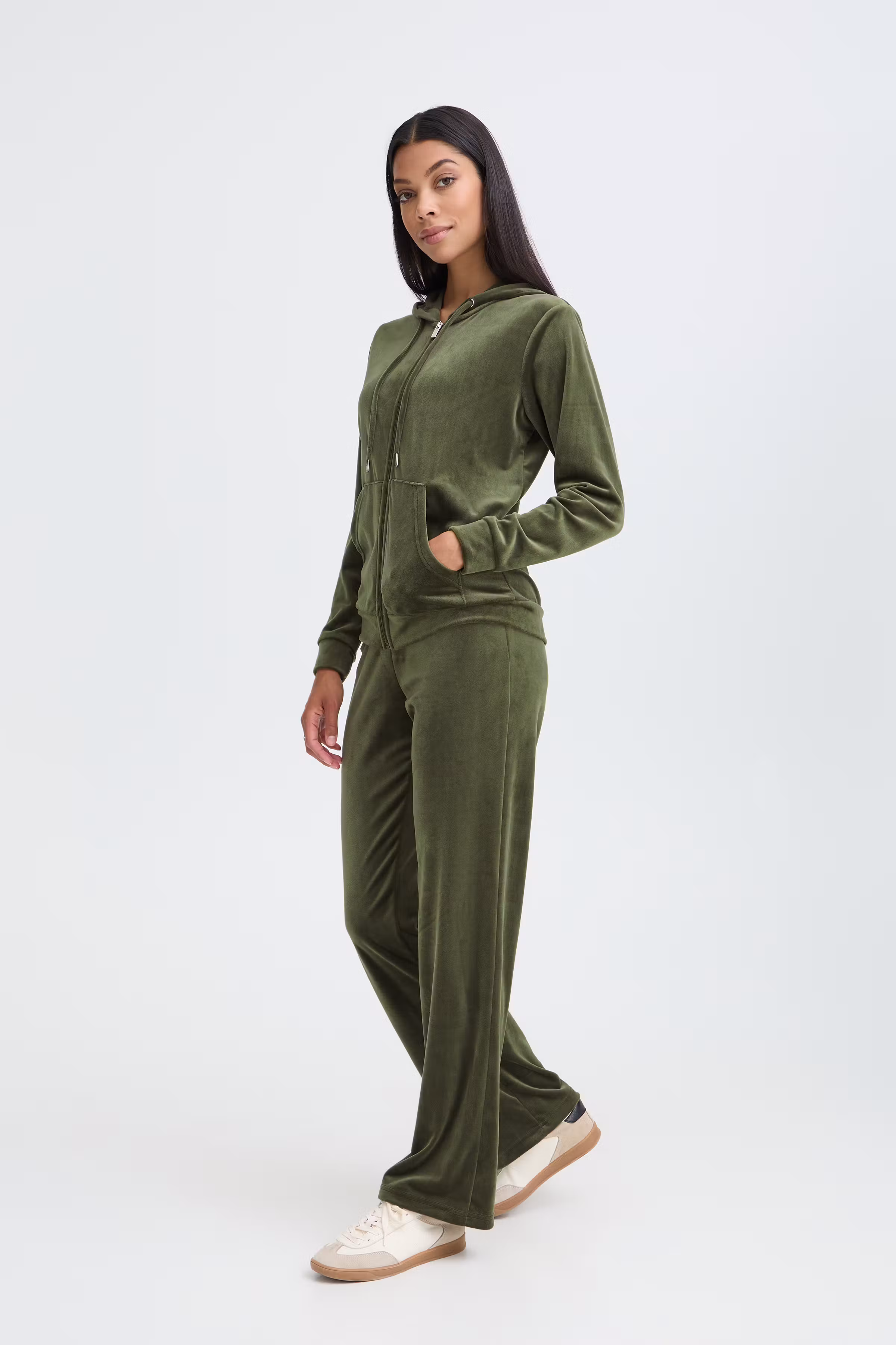 BYMITZA Träningsoverall LOOKBOOK FRONT 20810786-190515