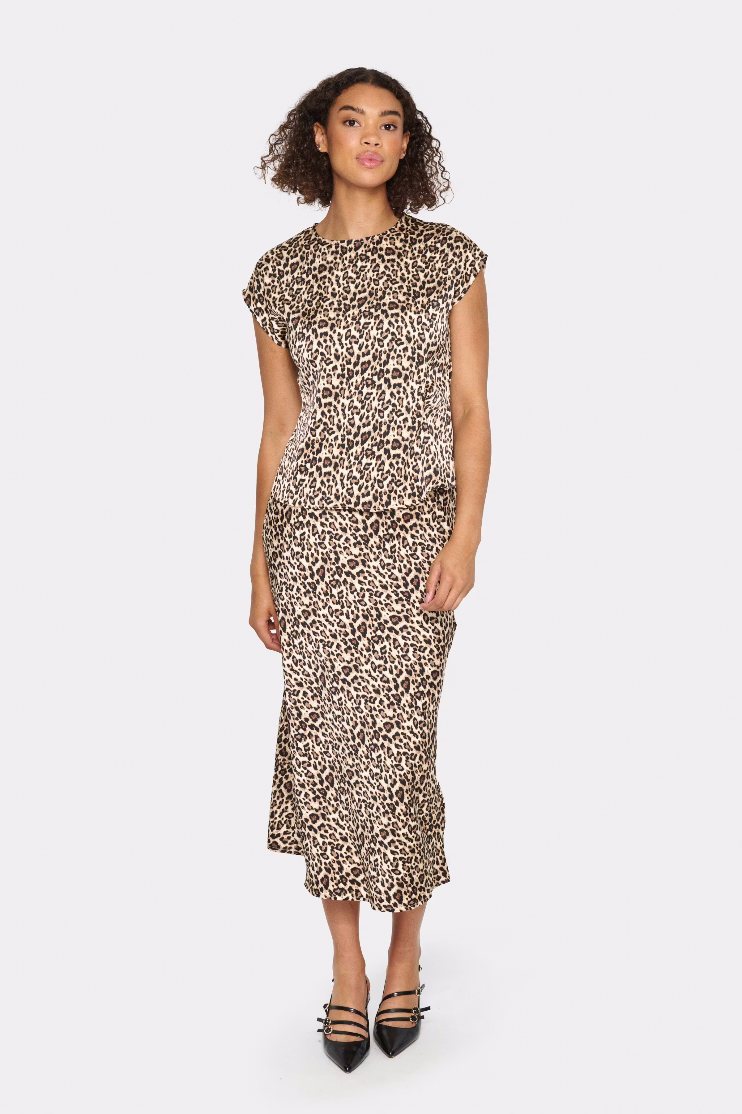 ZoviSZ Leopard Bluse LOOKBOOK FRONT 30513984-302839