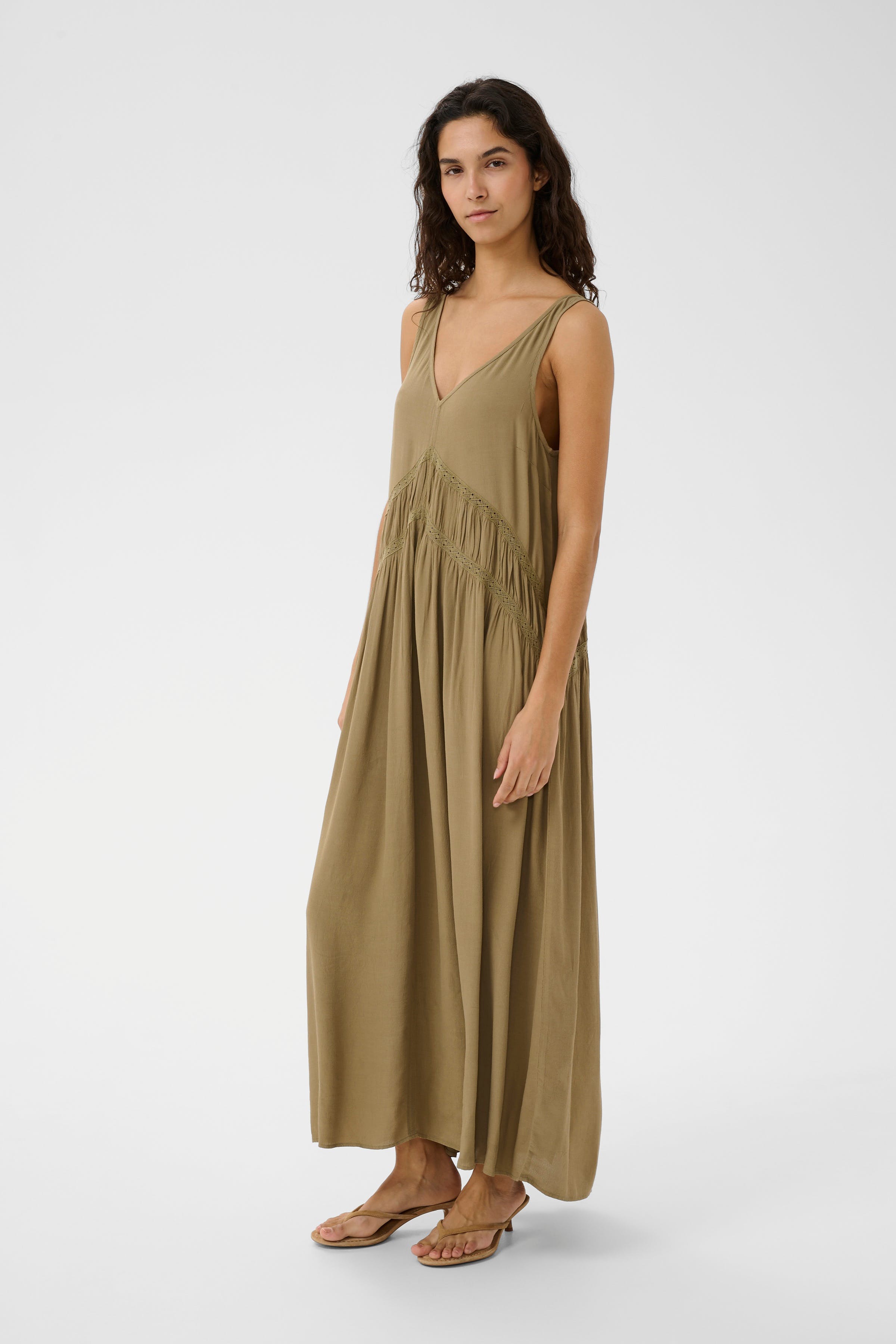 SLKleio Kjole LOOKBOOK FRONT 30409414-170517