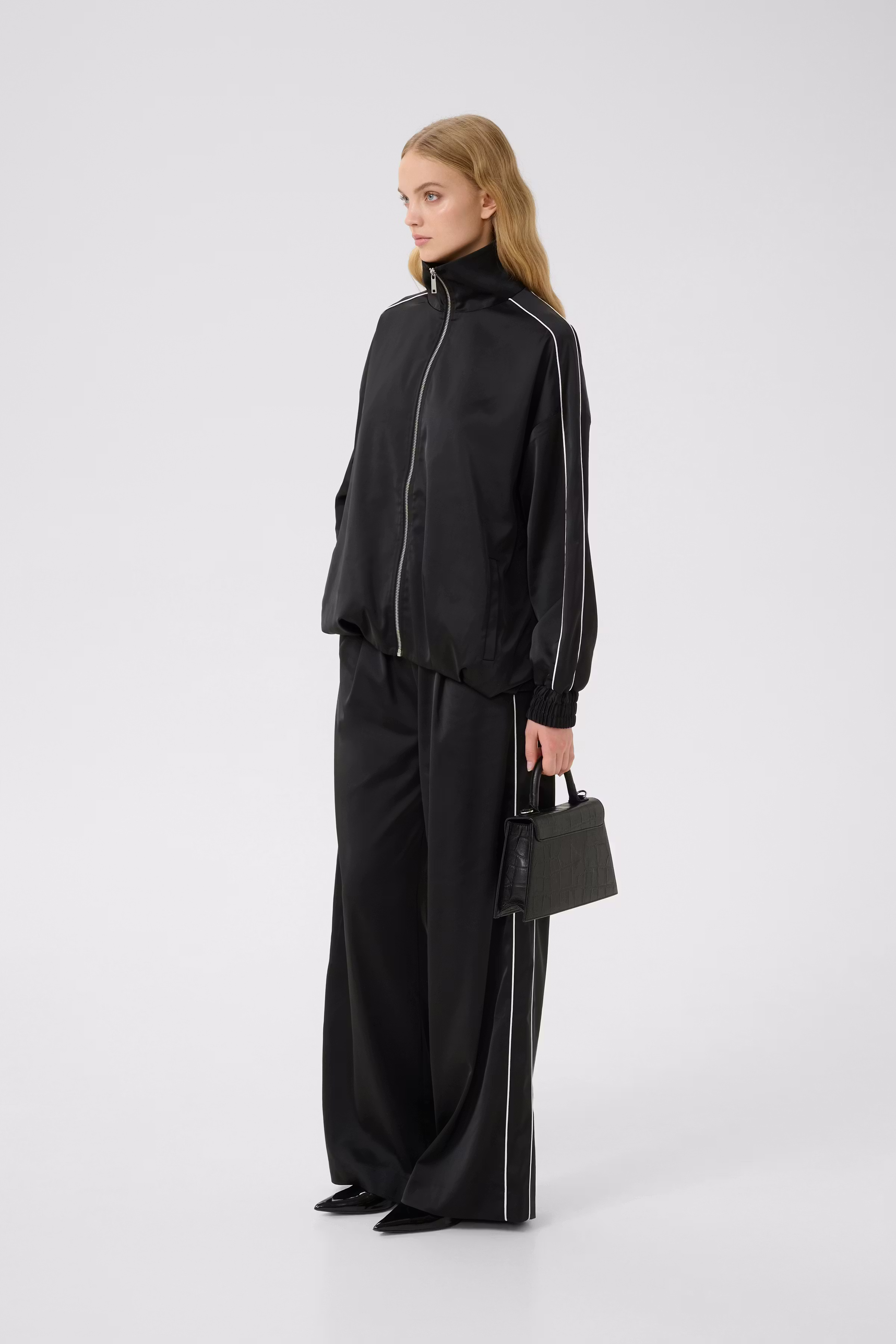 GZbicca Tracksuit jacket LOOKBOOK FRONT 10910645-100017