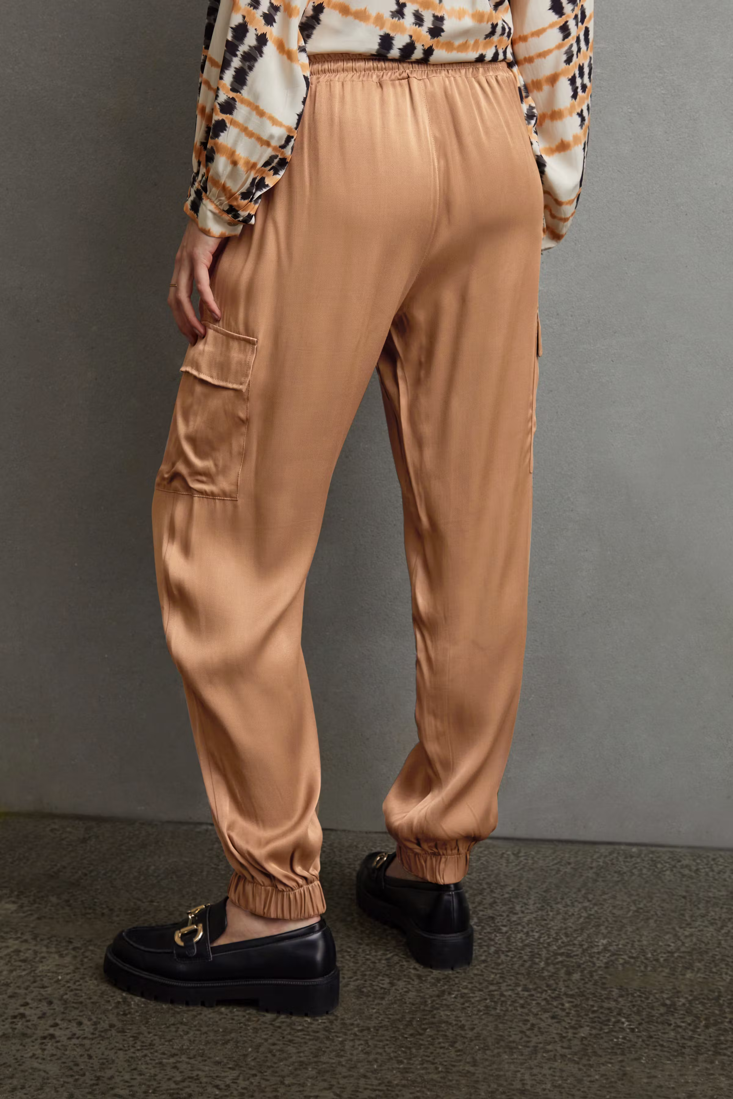 SBRASI Bukser LOOKBOOK BACK 22100076-180950