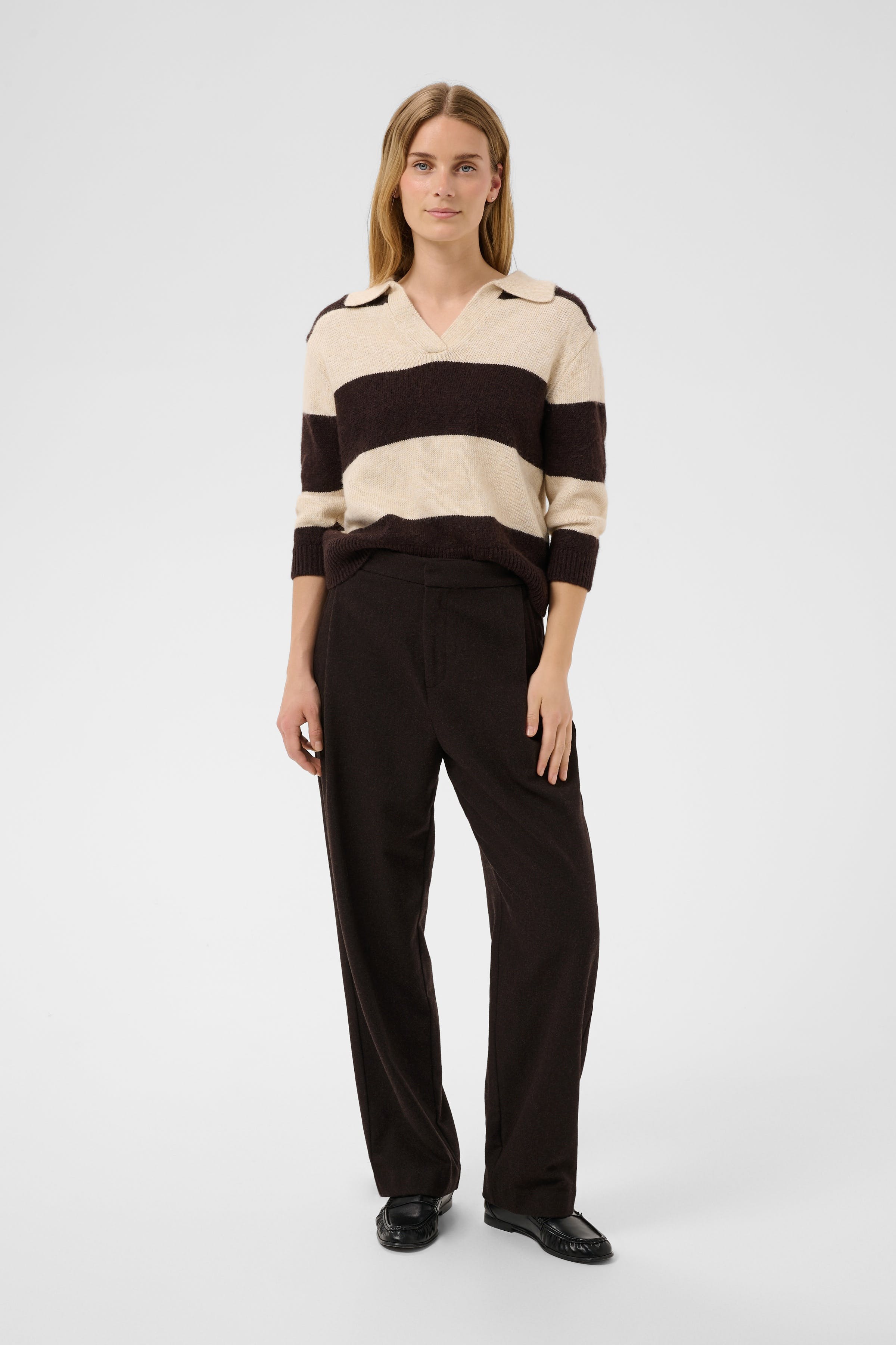 ColleenasPW Hose LOOKBOOK FRONT 30310850-1911061