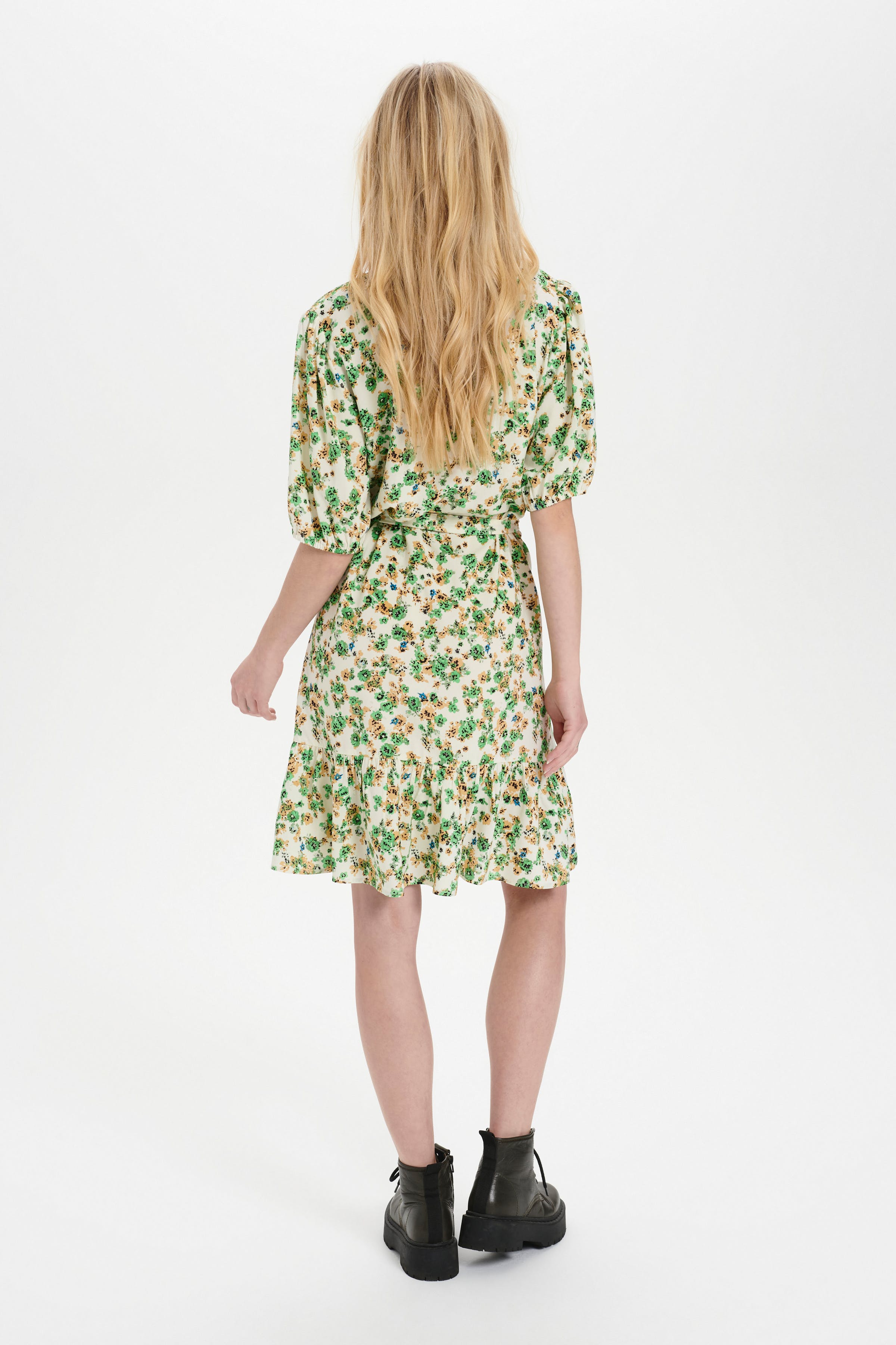 LoveenSZ Dress LOOKBOOK BACK 30511826-600327