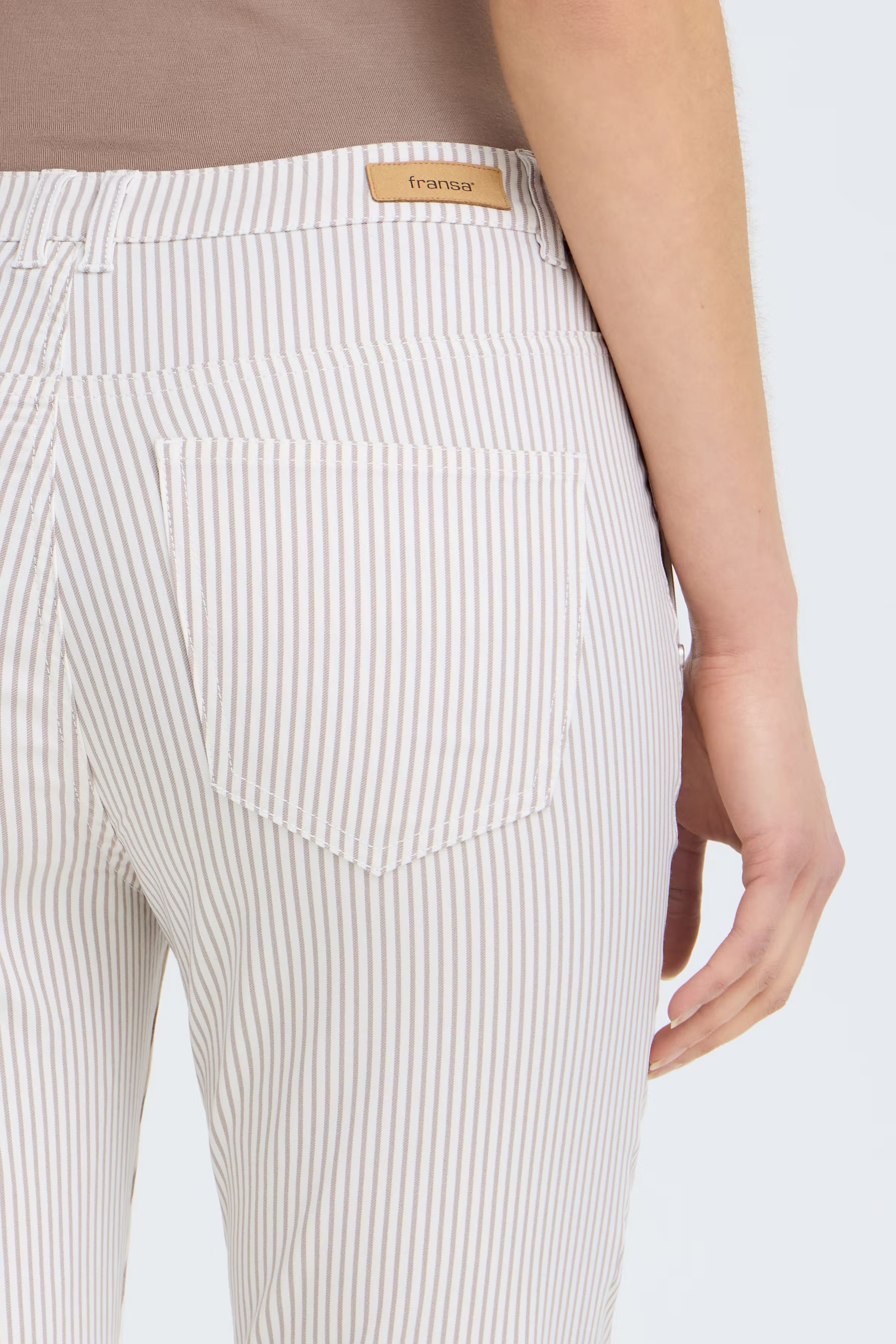 FRENA Capri bukser LOOKBOOK DETAIL 20617767-900008422