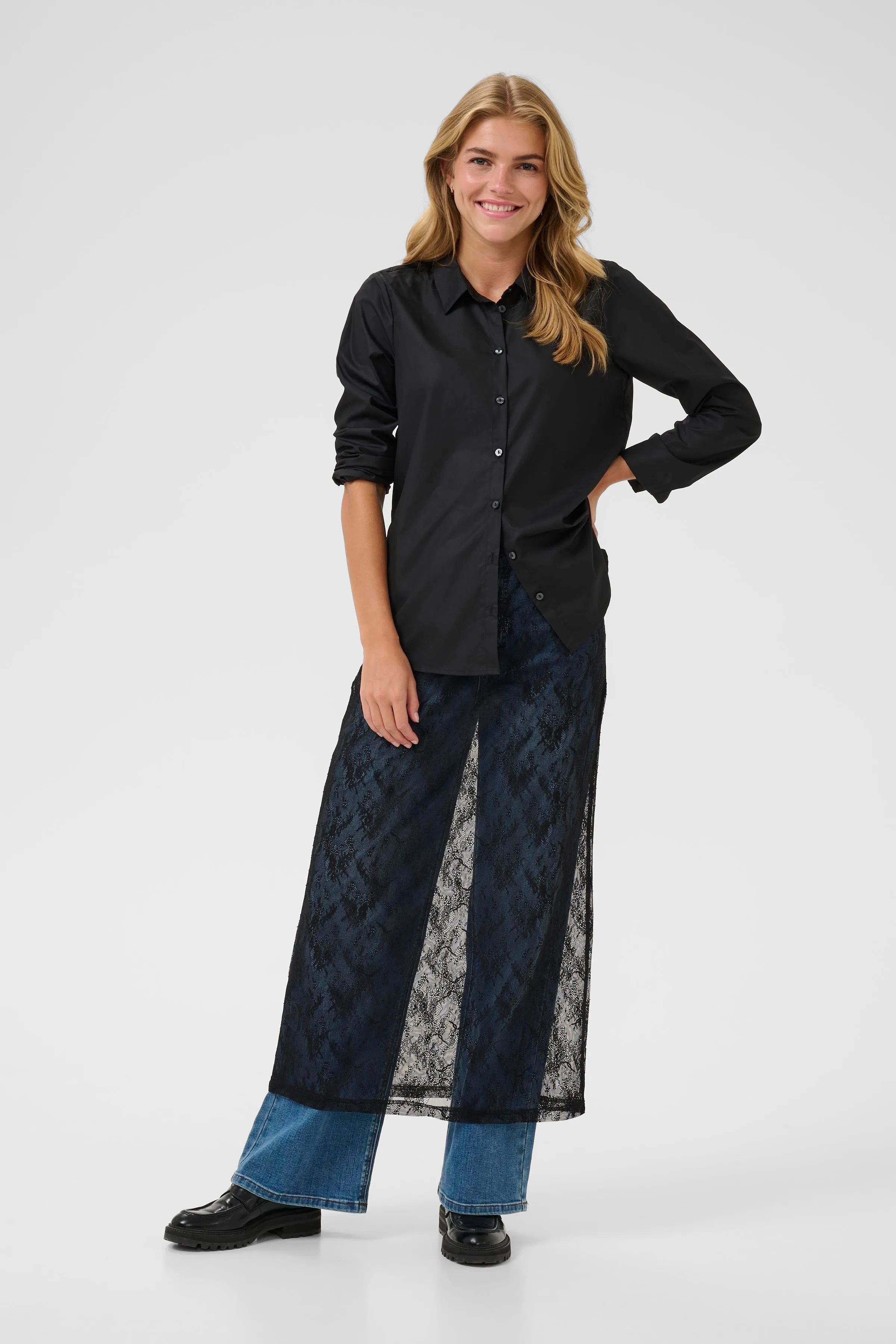 KAvivian Skjørt LOOKBOOK FRONT 10510577-100121