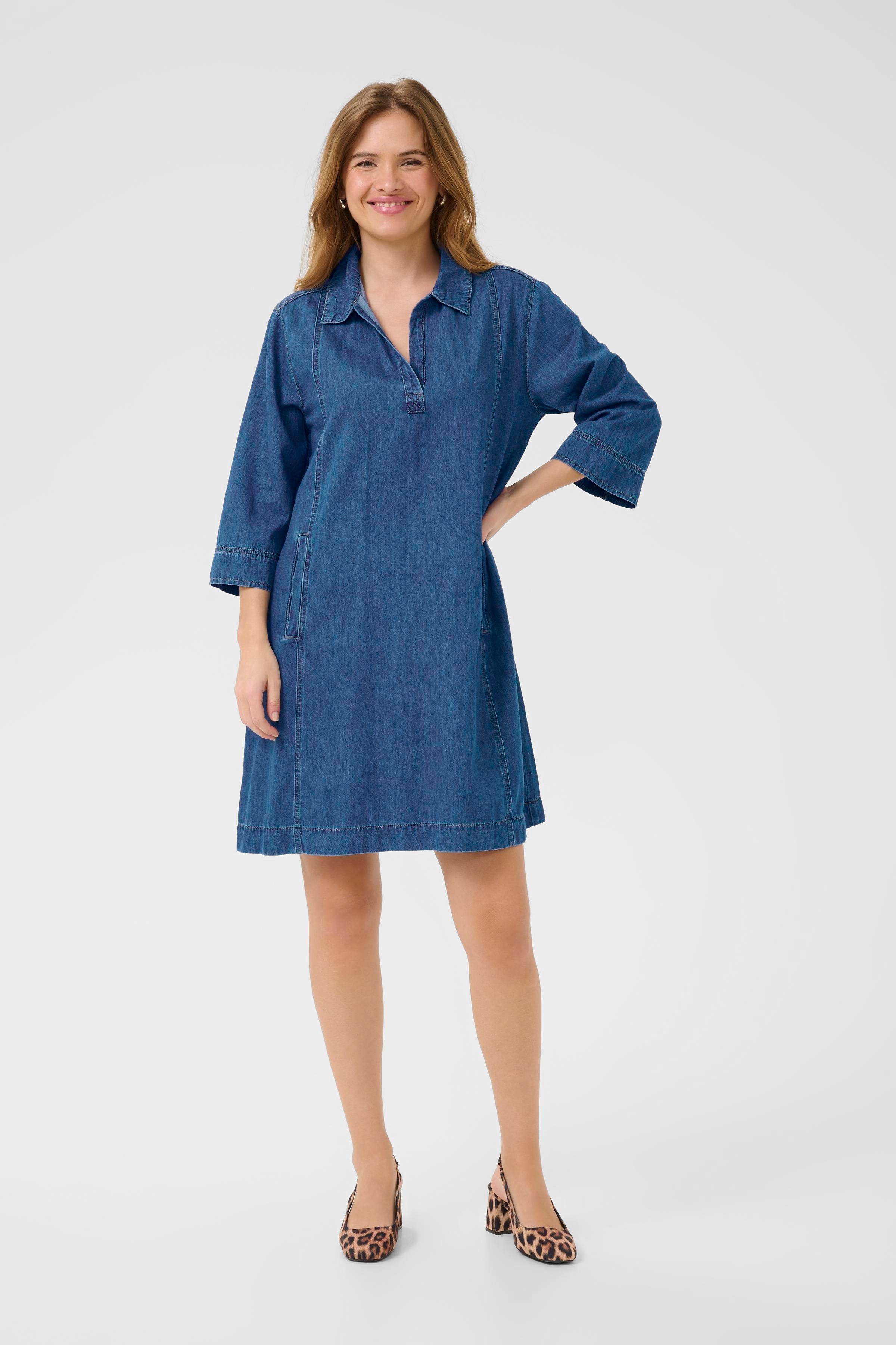 CUpin Jeansklänning LOOKBOOK FRONT 50111963-500029