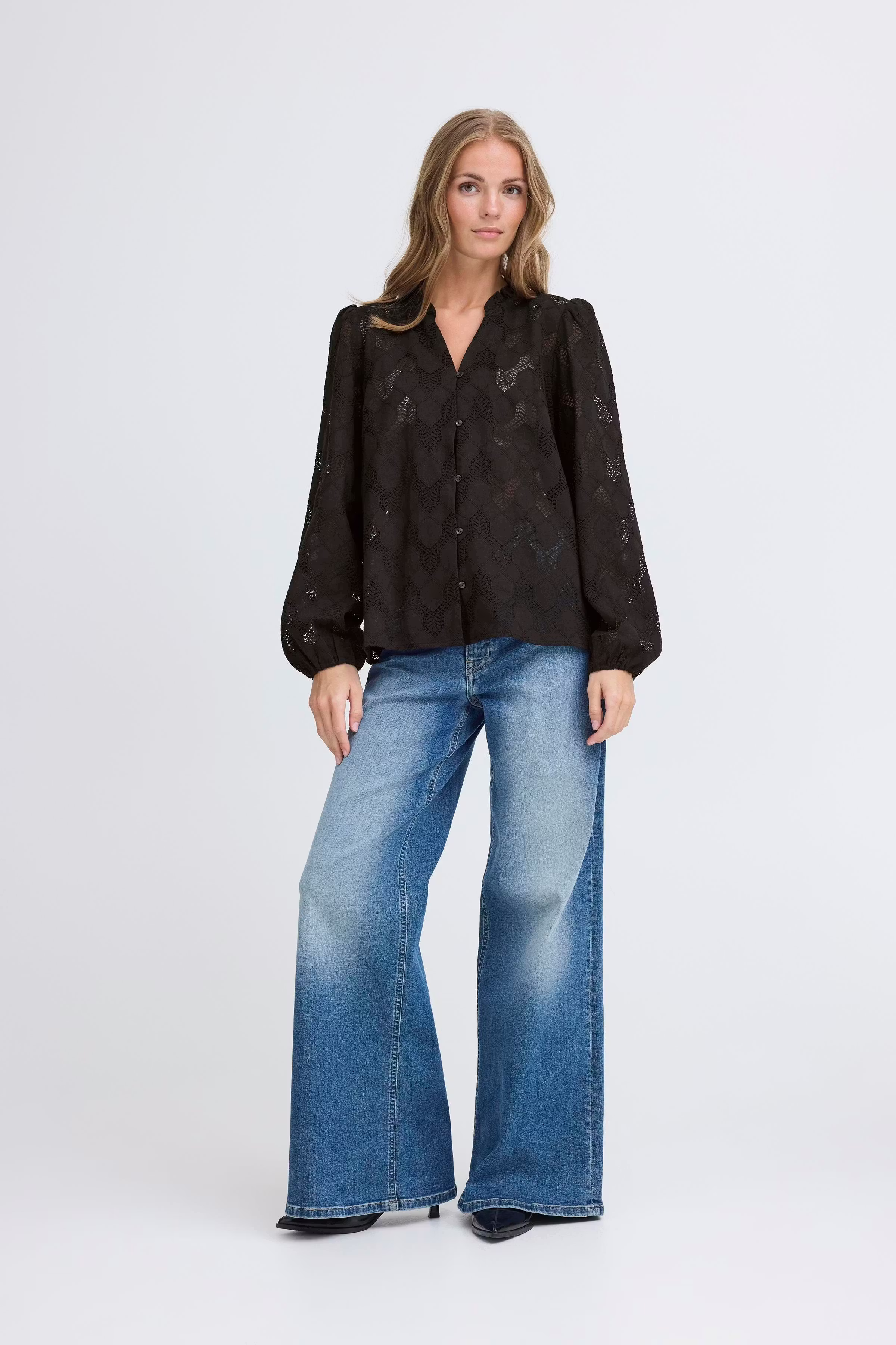 IHJUNELA Skjorte LOOKBOOK FRONT 20124459-194008