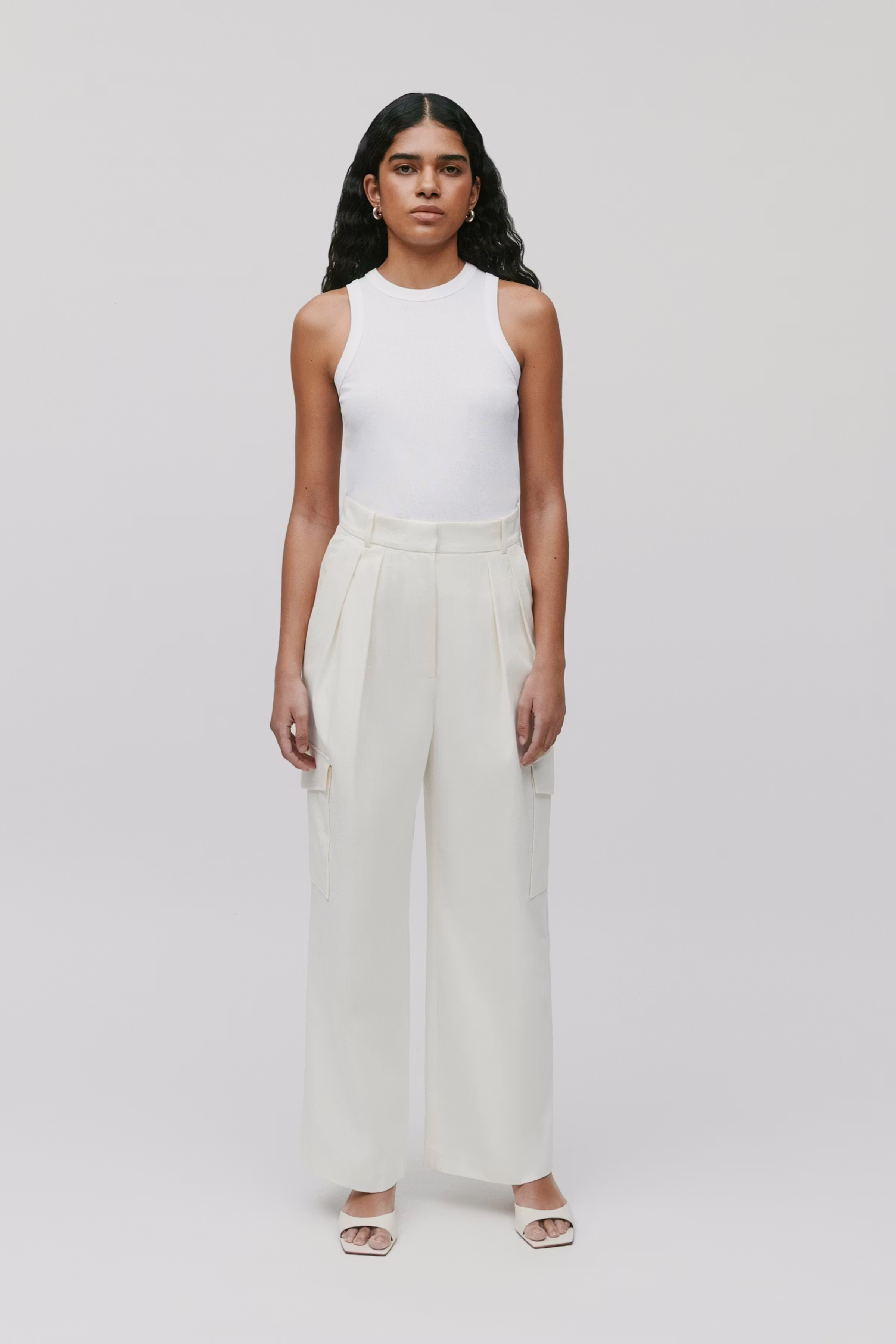 PRESTIGE Trousers LOOKBOOK FRONT 30600518-WH010