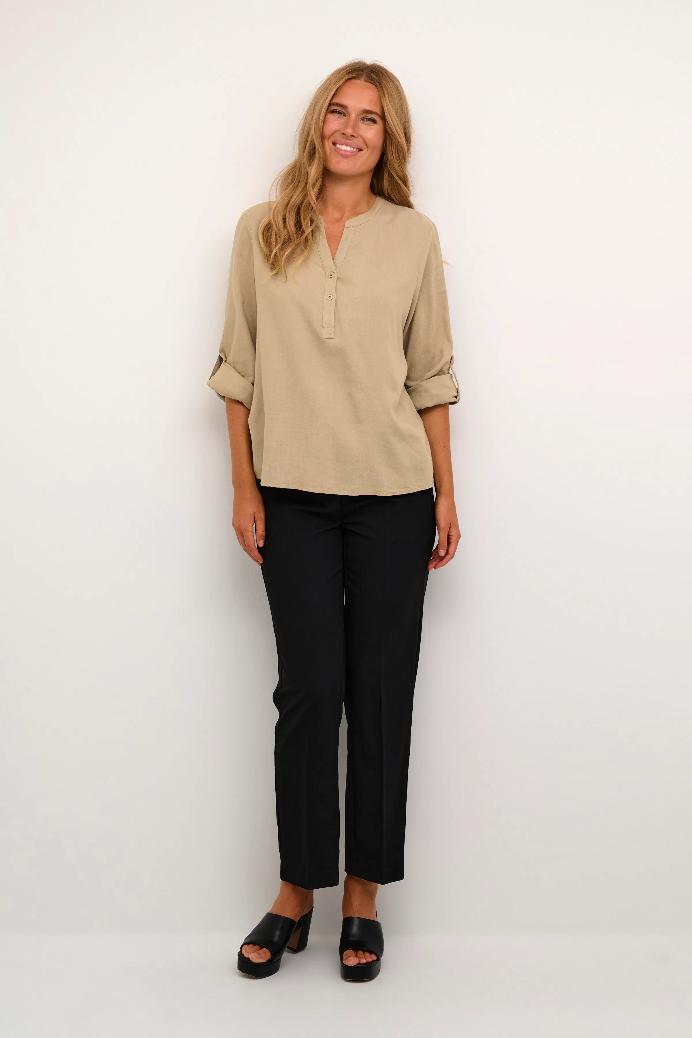 KAmilia Hørbluse LOOKBOOK FRONT 10508313-171109