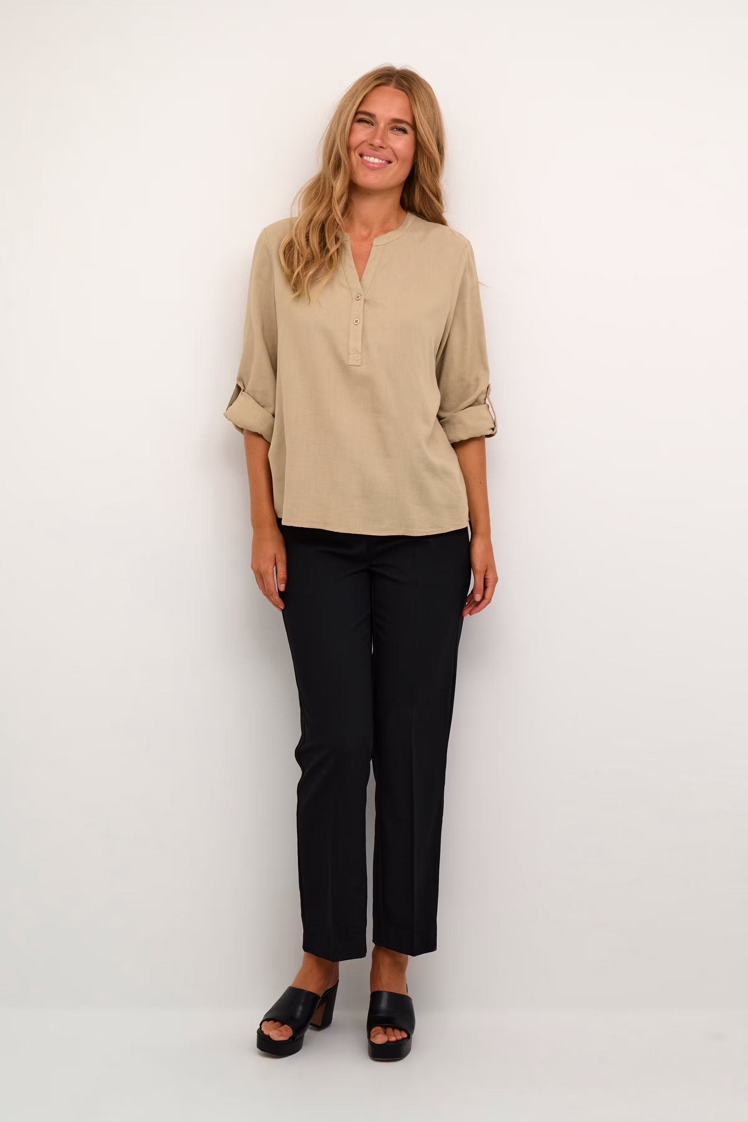 KAmilia Hørbluse LOOKBOOK FRONT 10508313-171109