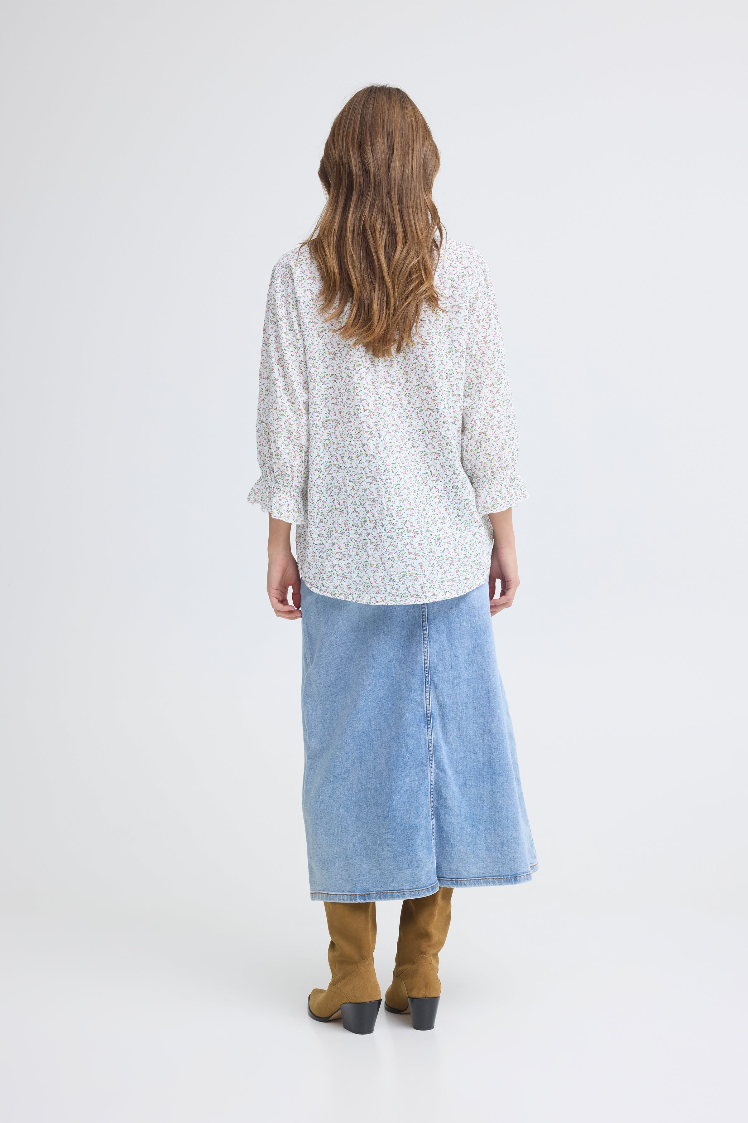 SBALEXA Blouse LOOKBOOK BACK 22101168-110602