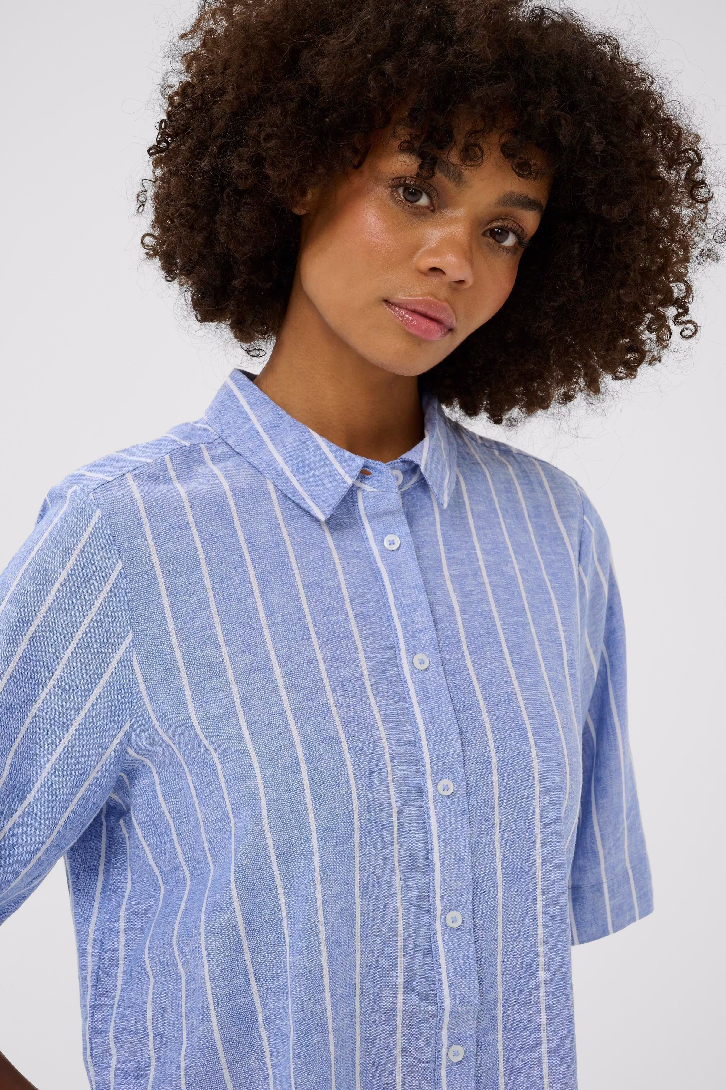 CUarletty Skjorta LOOKBOOK DETAIL 50112786-109029